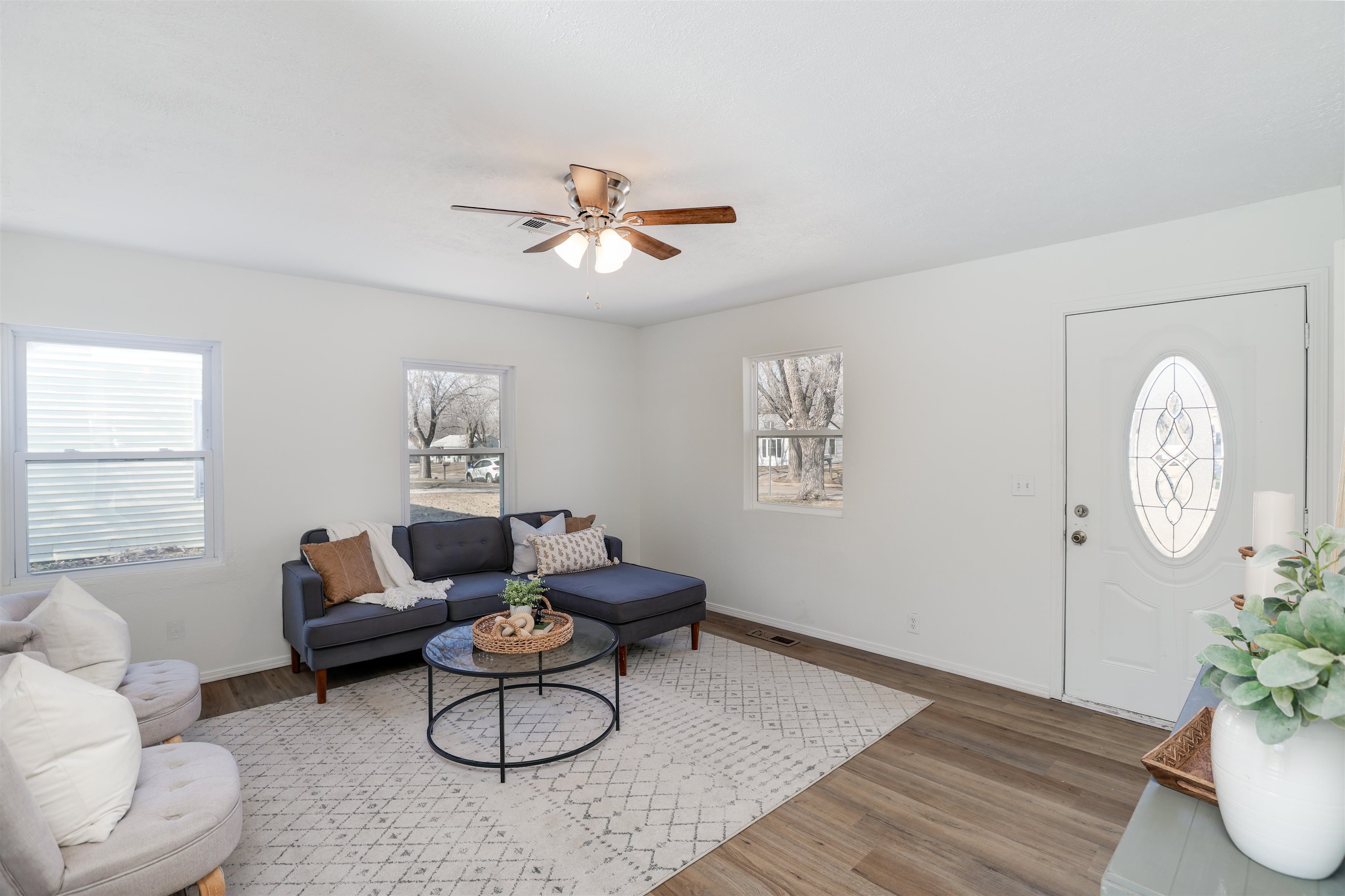 1309 E Charleston Dr, Park City, Kansas image 6