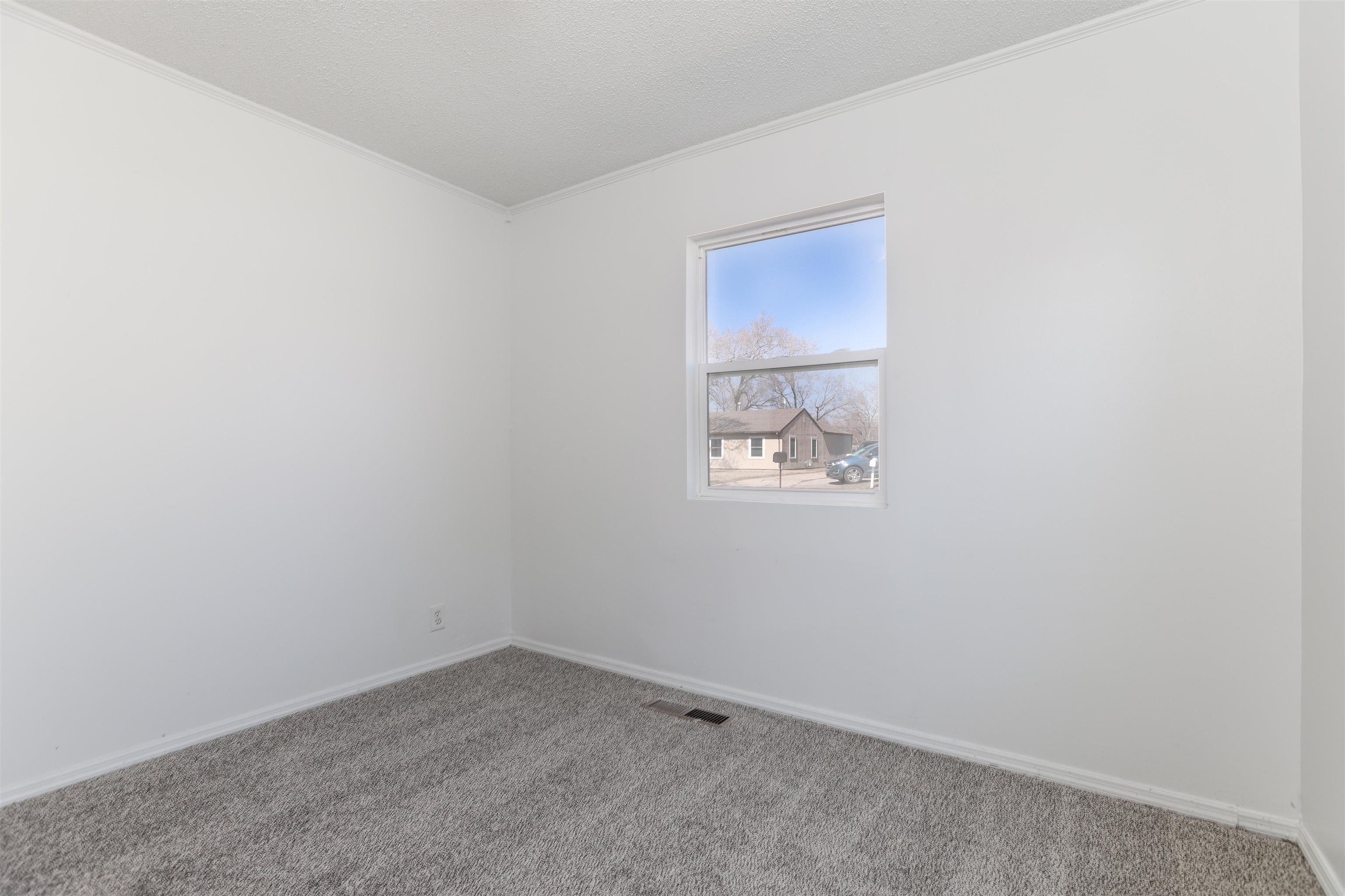 1309 E Charleston Dr, Park City, Kansas image 25