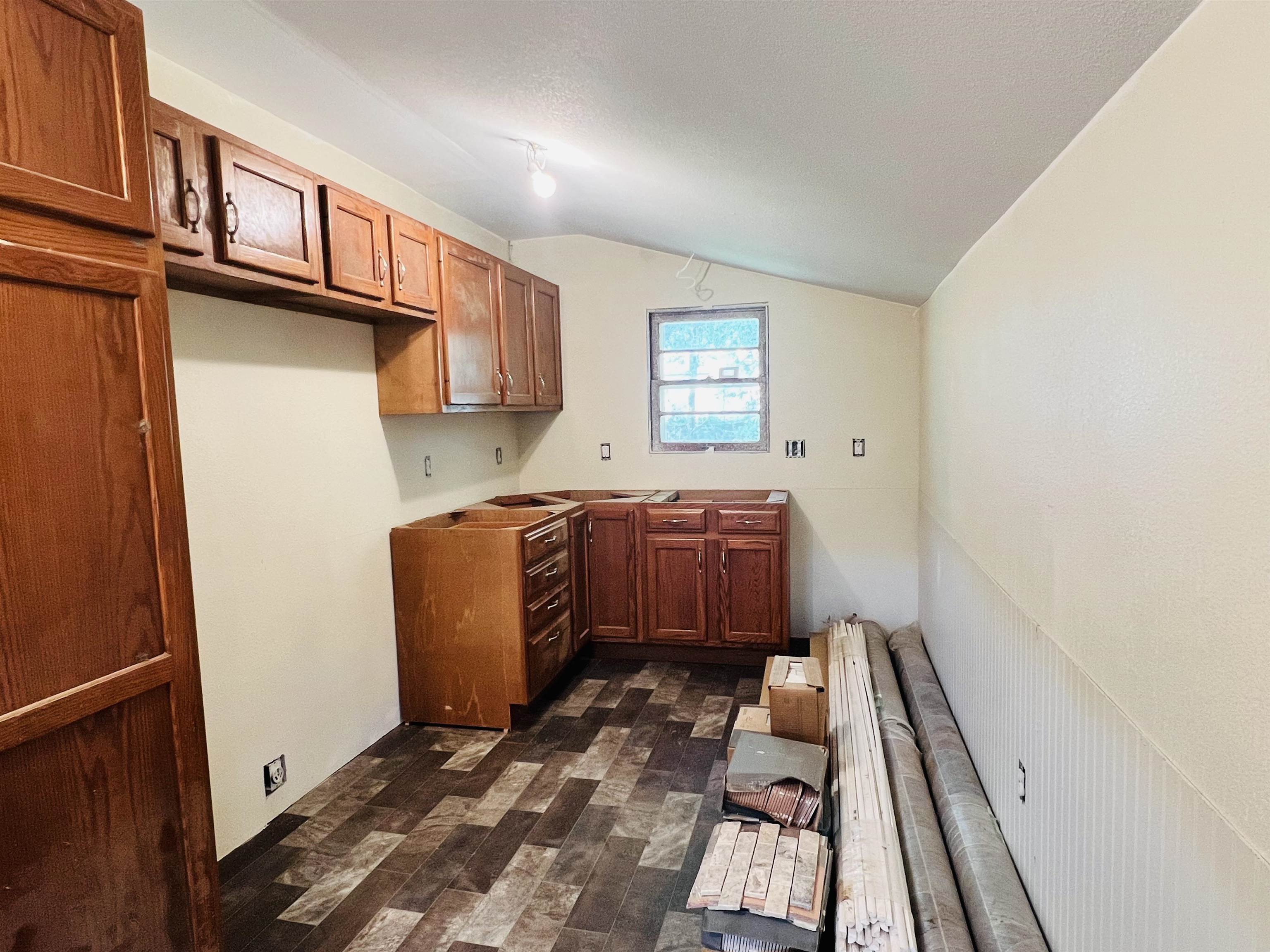 6 Cherry St, Marion, Kansas image 5