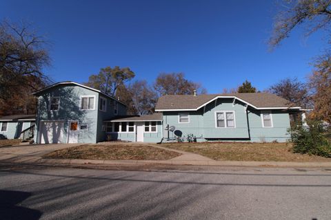 Multifamily For Sale - 803 & 803 1/2 N Taylor St<br/> Butler County, El Dorado, KS 67042