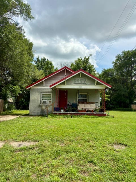 Homes For Sale - 1009 W Kansas Ave<br/> El Dorado, KS 67042