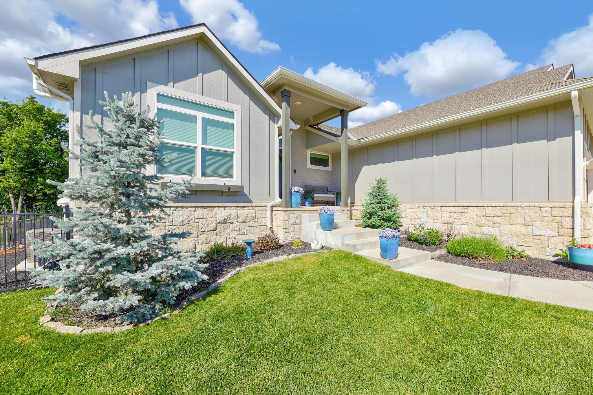 6417 S Cedardale Ave, Derby, Kansas image 2