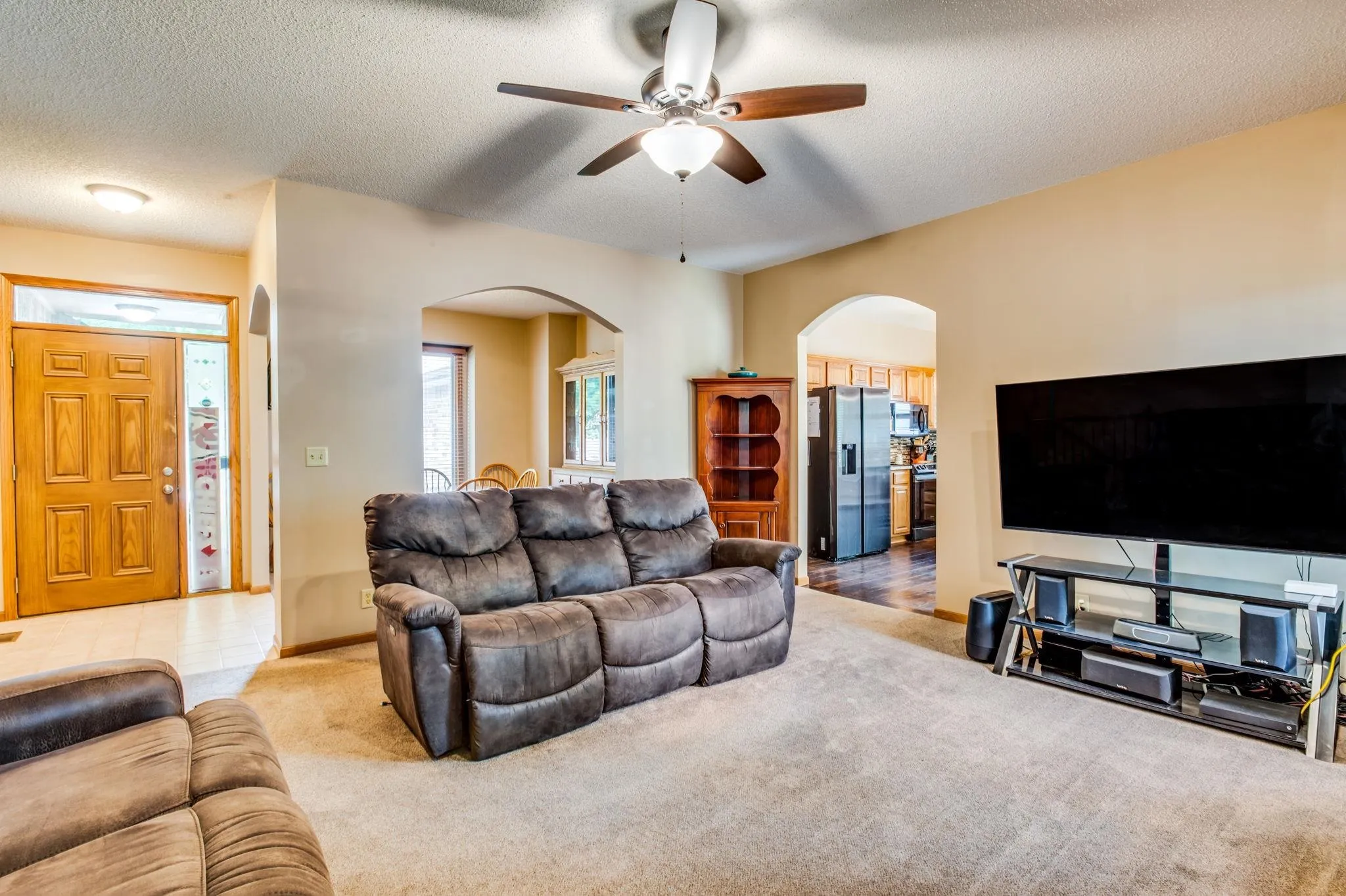 Wichita, Kansas 67212, United States, 5 Bedrooms Bedrooms, ,3 BathroomsBathrooms,Residential,Active,150500