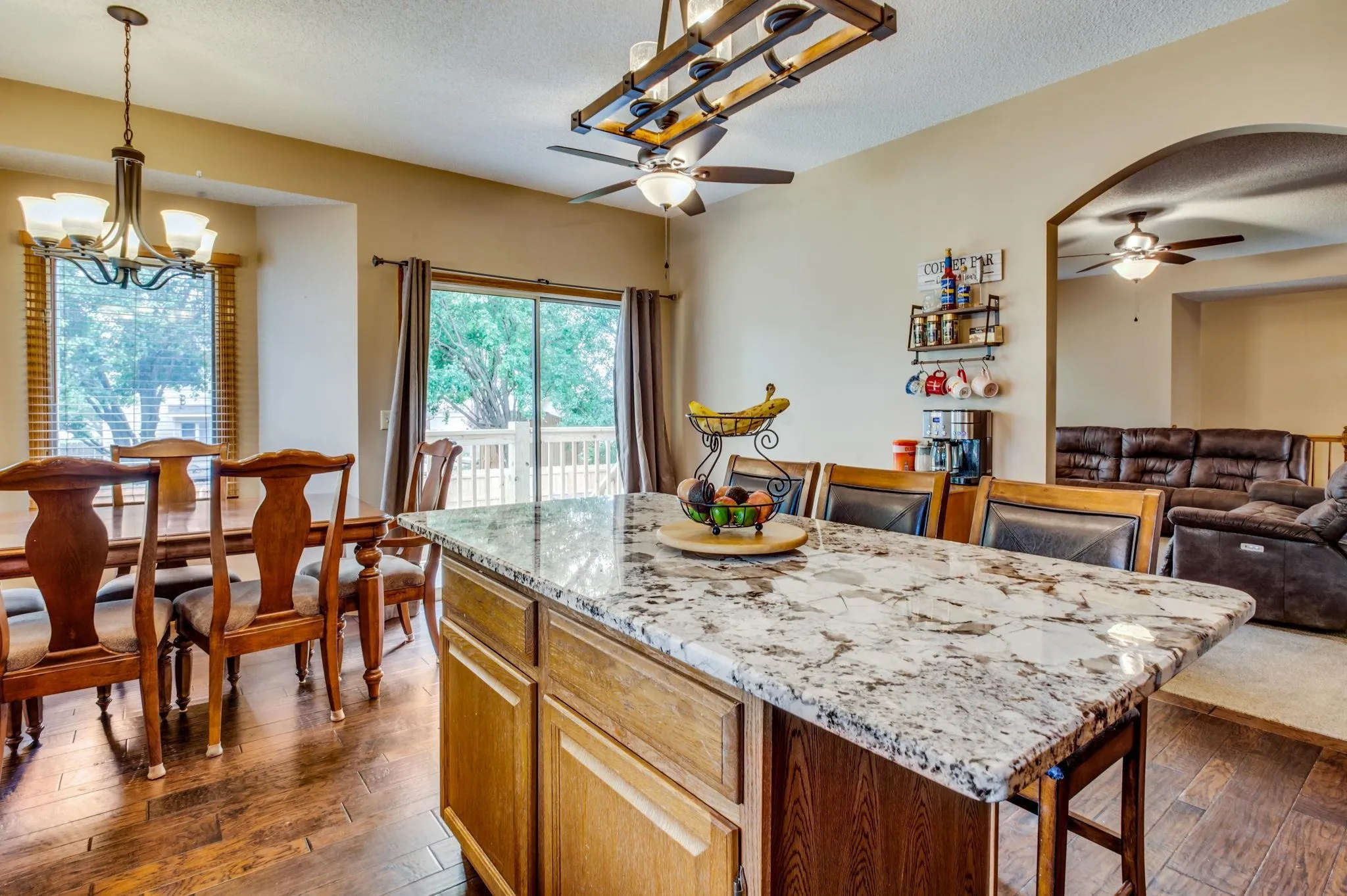 Wichita, Kansas 67212, United States, 5 Bedrooms Bedrooms, ,3 BathroomsBathrooms,Residential,Active,150500