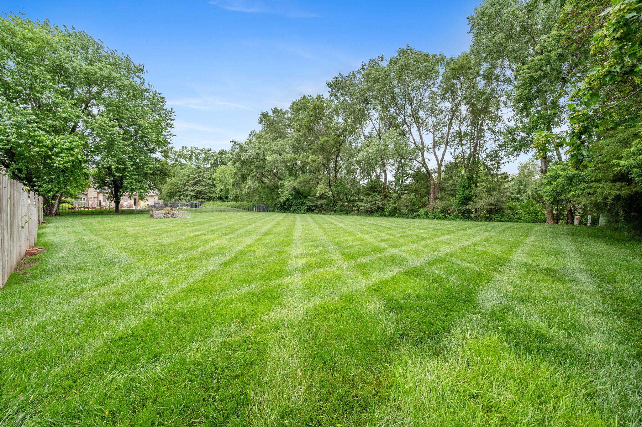 3222 Mourning Dove Ln, Newton, Kansas image 33