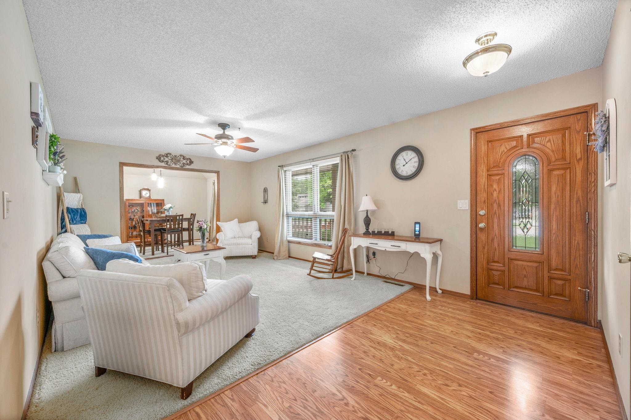 3222 Mourning Dove Ln, Newton, Kansas image 7