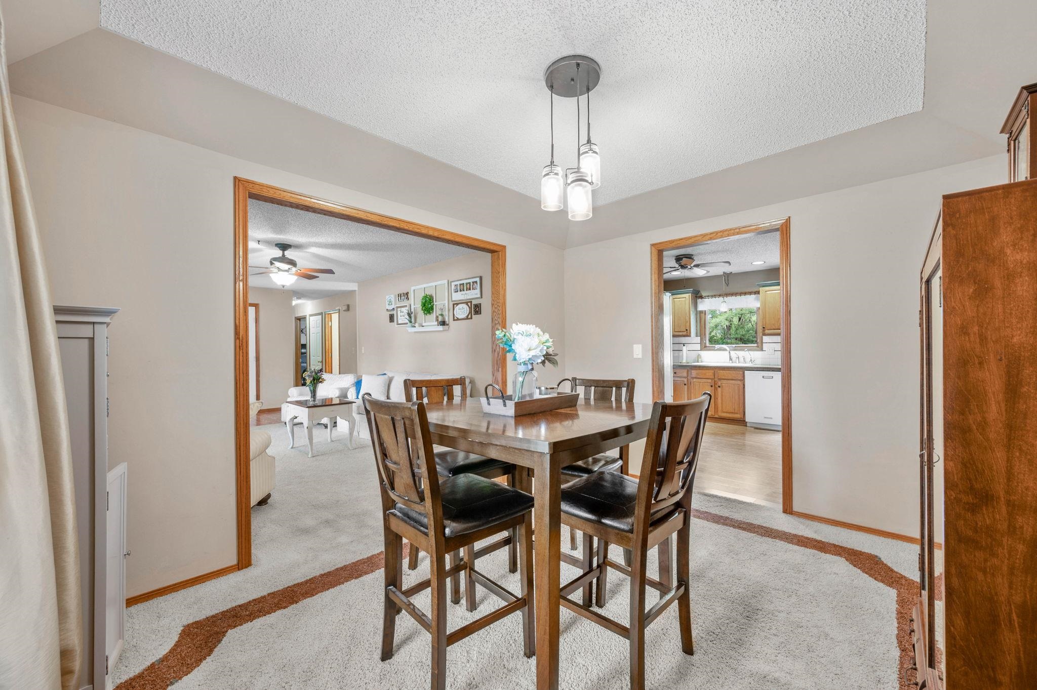 3222 Mourning Dove Ln, Newton, Kansas image 10