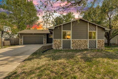 Homes For Sale - 21 Shenandoah Dr<br/> Sedgwick County, Goddard, KS 67052