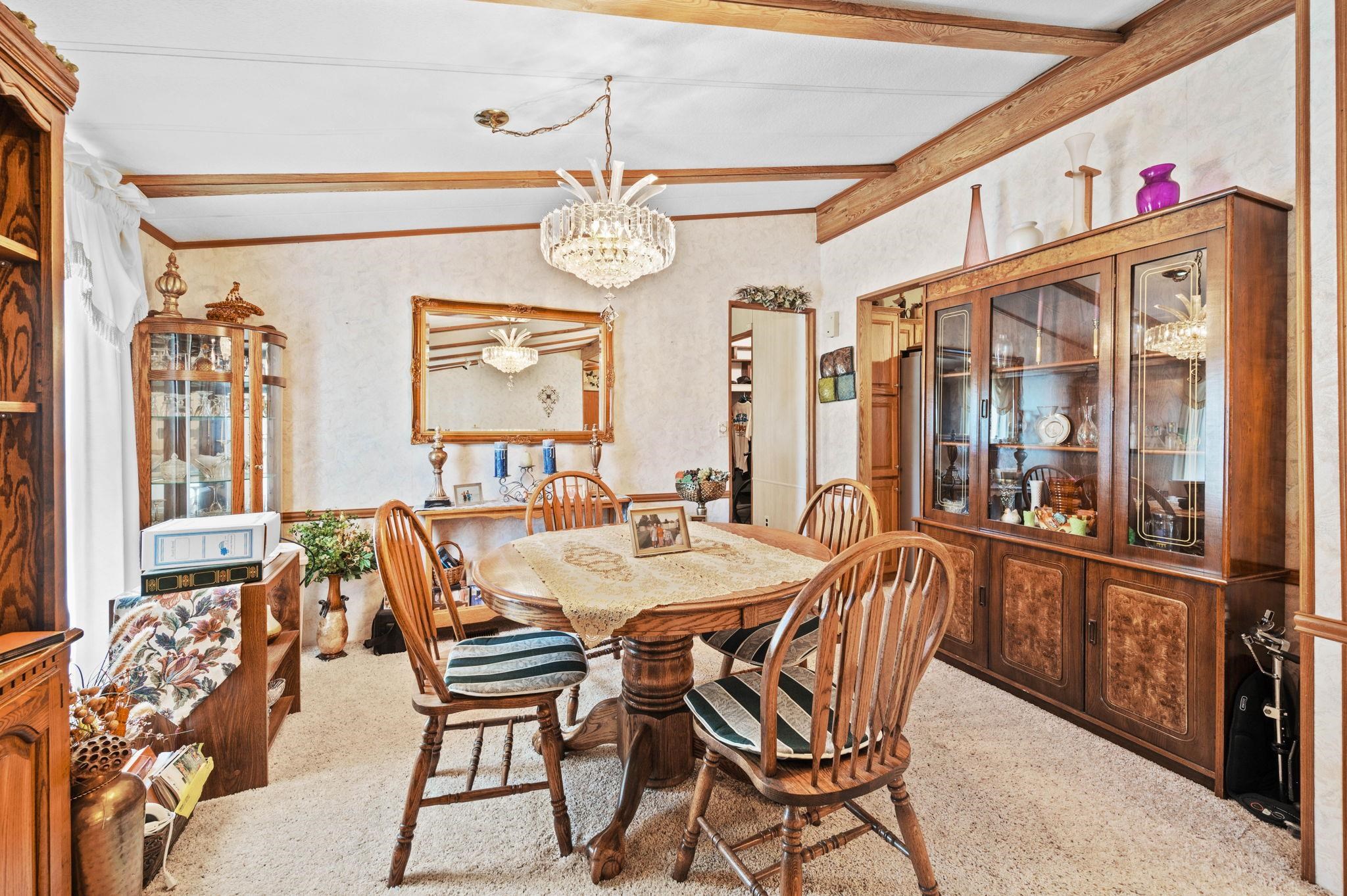 4866 S Bluff St, Wichita, Kansas image 10