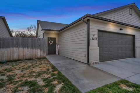 Multifamily For Sale - 12123 W Shadow Lakes St<br/> Sedgwick County, Wichita, KS 67205