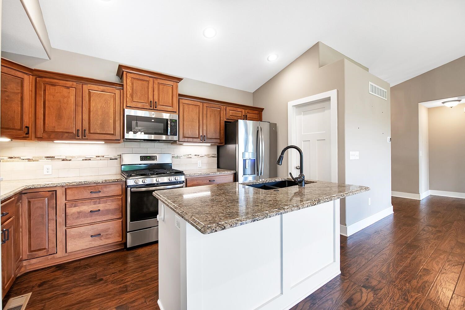4914 N Marblefalls Street, Wichita, Kansas image 13