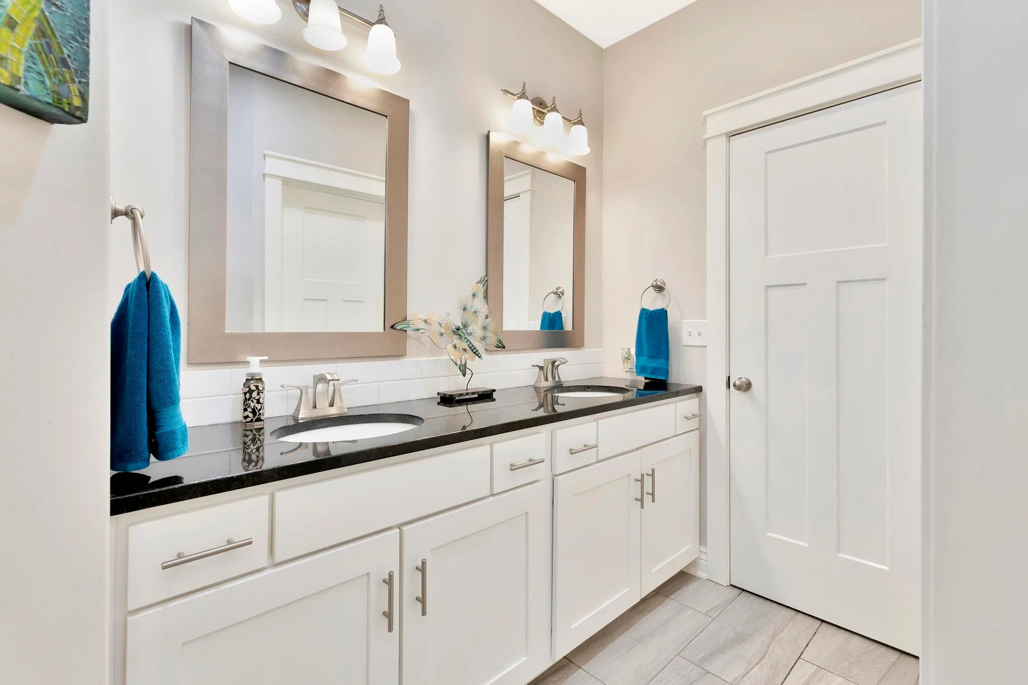 Park City, Kansas 67219, United States, 4 Bedrooms Bedrooms, ,3 BathroomsBathrooms,Residential,Active,179892