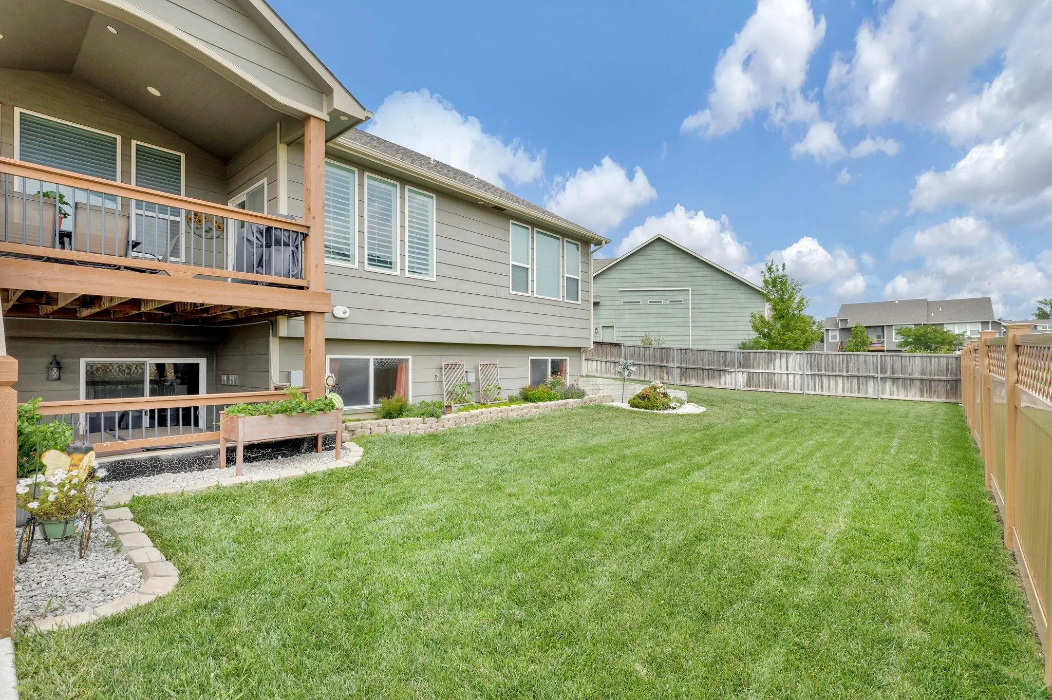 Park City, Kansas 67219, United States, 4 Bedrooms Bedrooms, ,3 BathroomsBathrooms,Residential,Active,179892