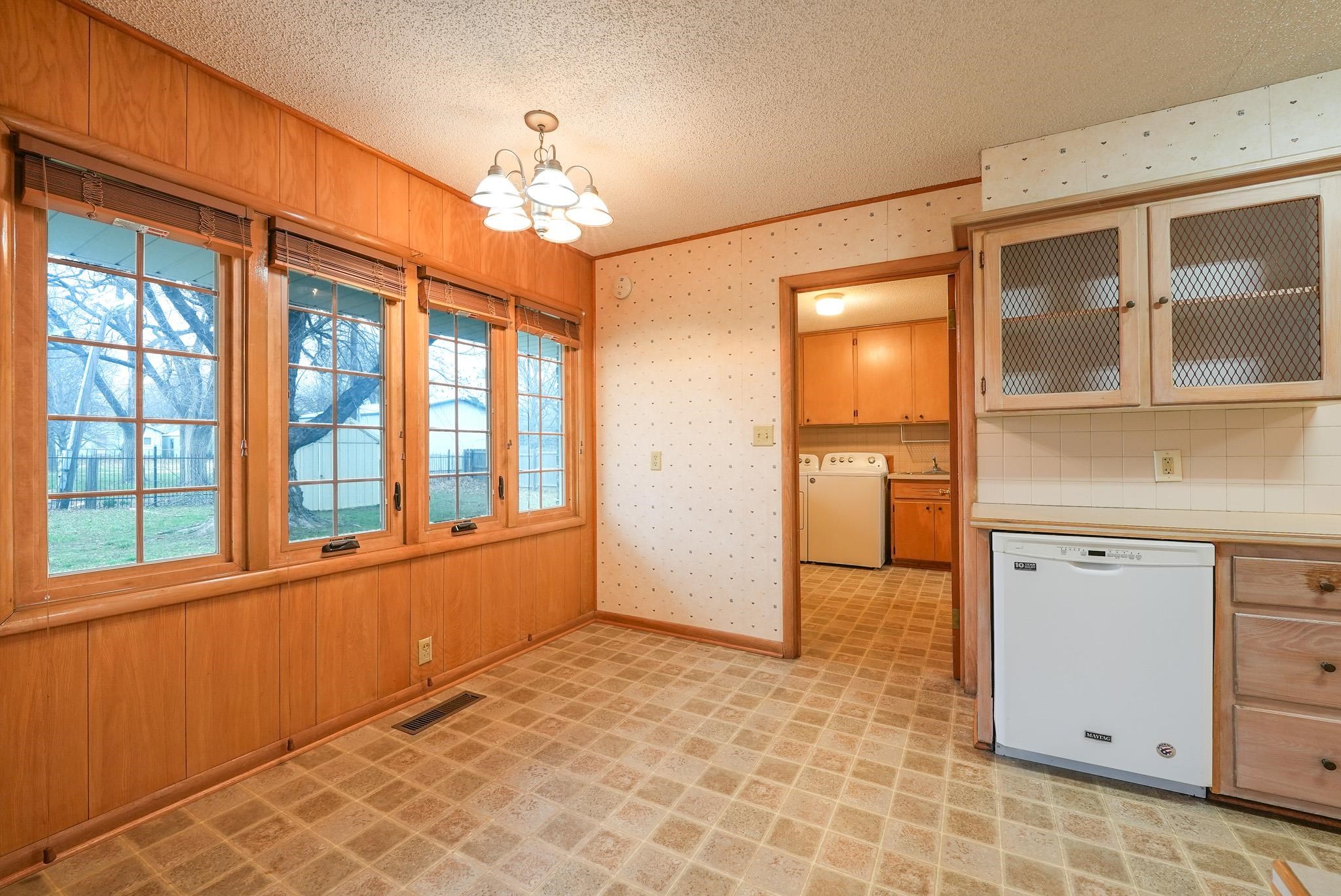 1740 W 3rd Ave, El Dorado, Kansas image 10