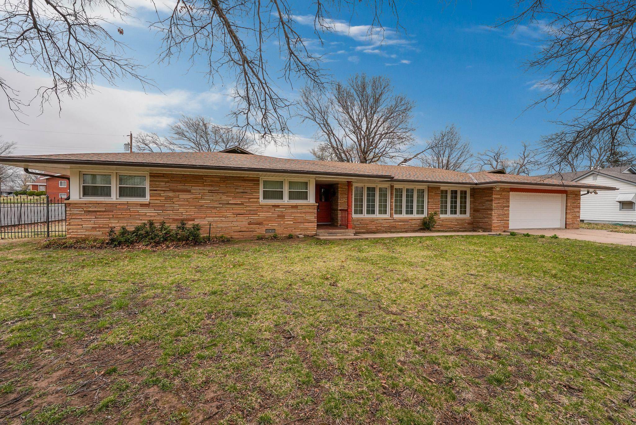 1740 W 3rd Ave, El Dorado, Kansas image 32