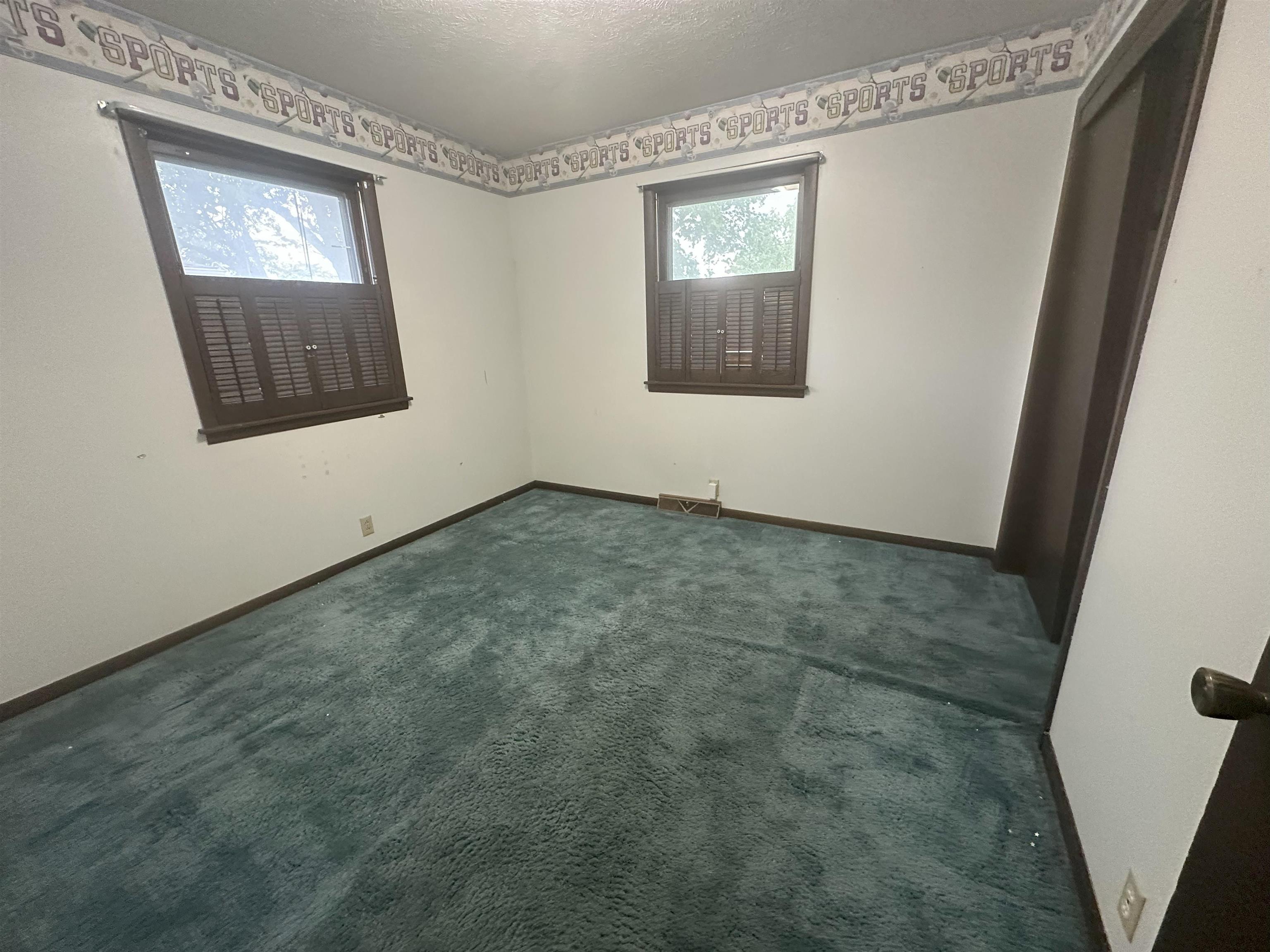 2362 Montclair Dr, Salina, Kansas image 6