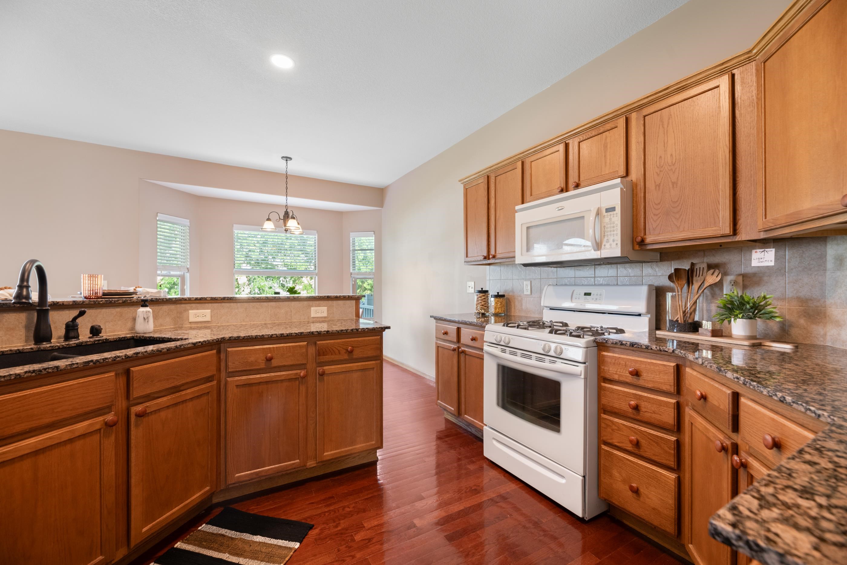 10213 E Stafford Ct, Wichita, Kansas image 11