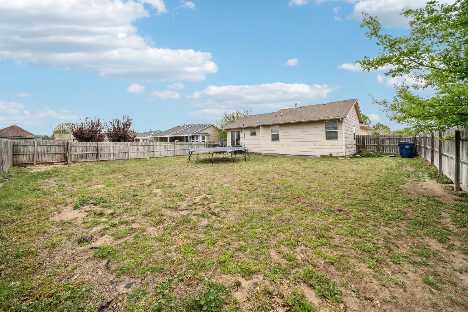 1419 E Hurley St, Haysville, Kansas image 25