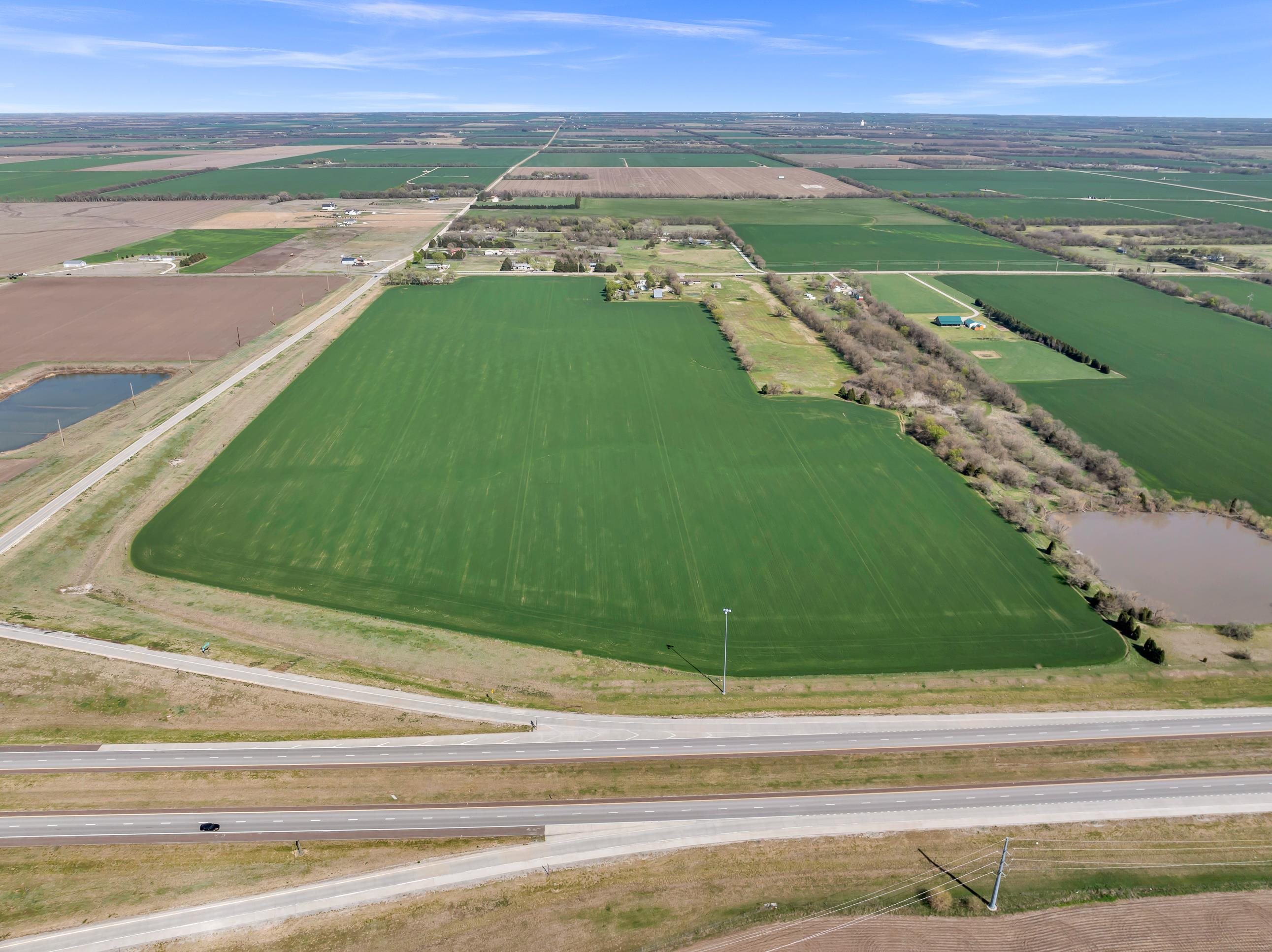 17th Ave, McPherson, Kansas image 11