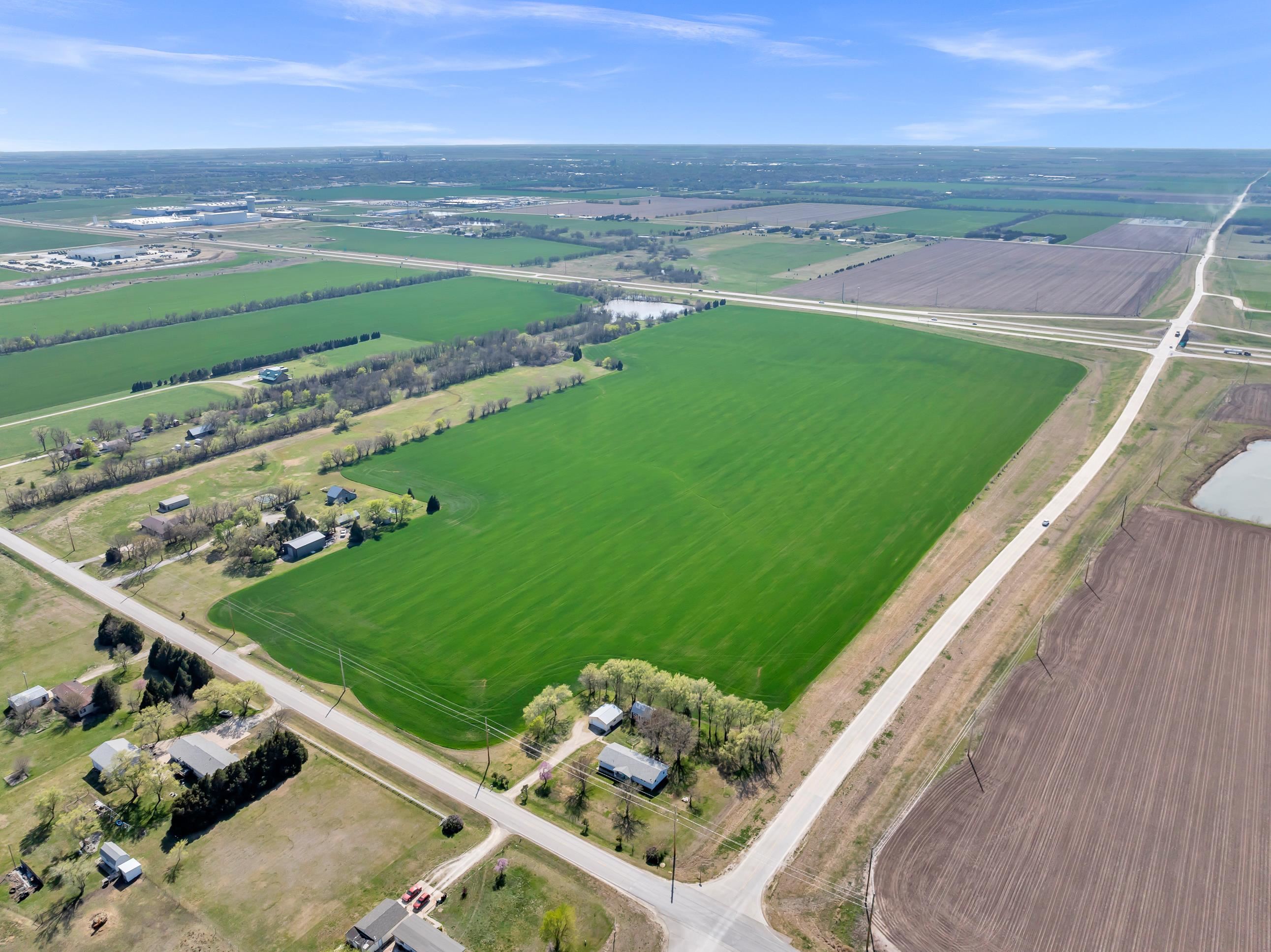 17th Ave, McPherson, Kansas image 4