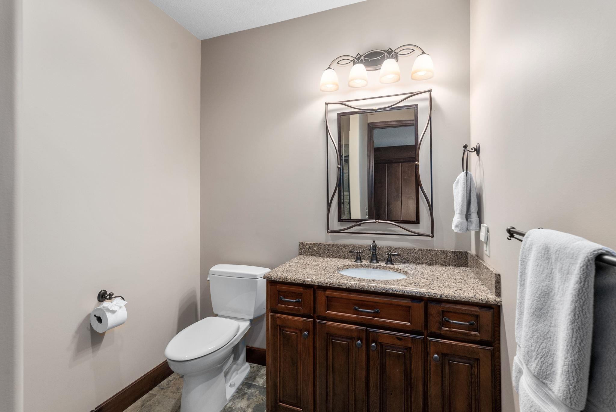 2601 Hawthorne Ln, Hutchinson, Kansas image 18