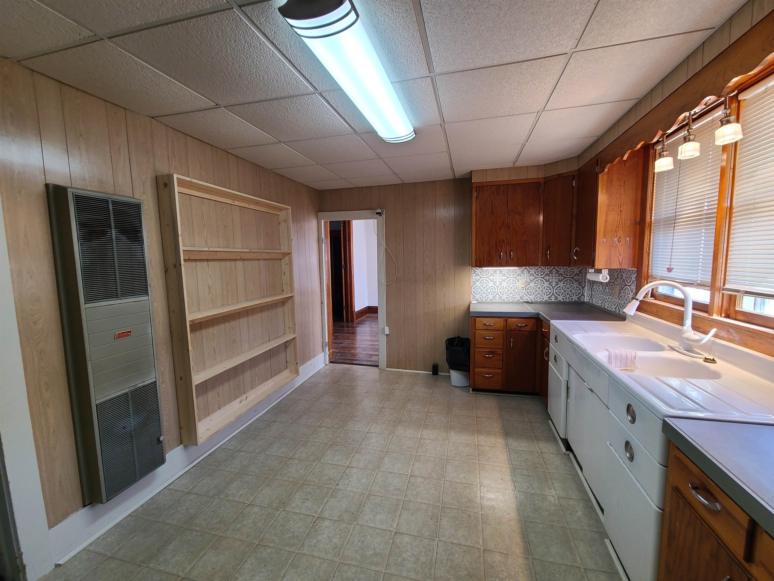 109 N Walton St, Marquette, Kansas image 7