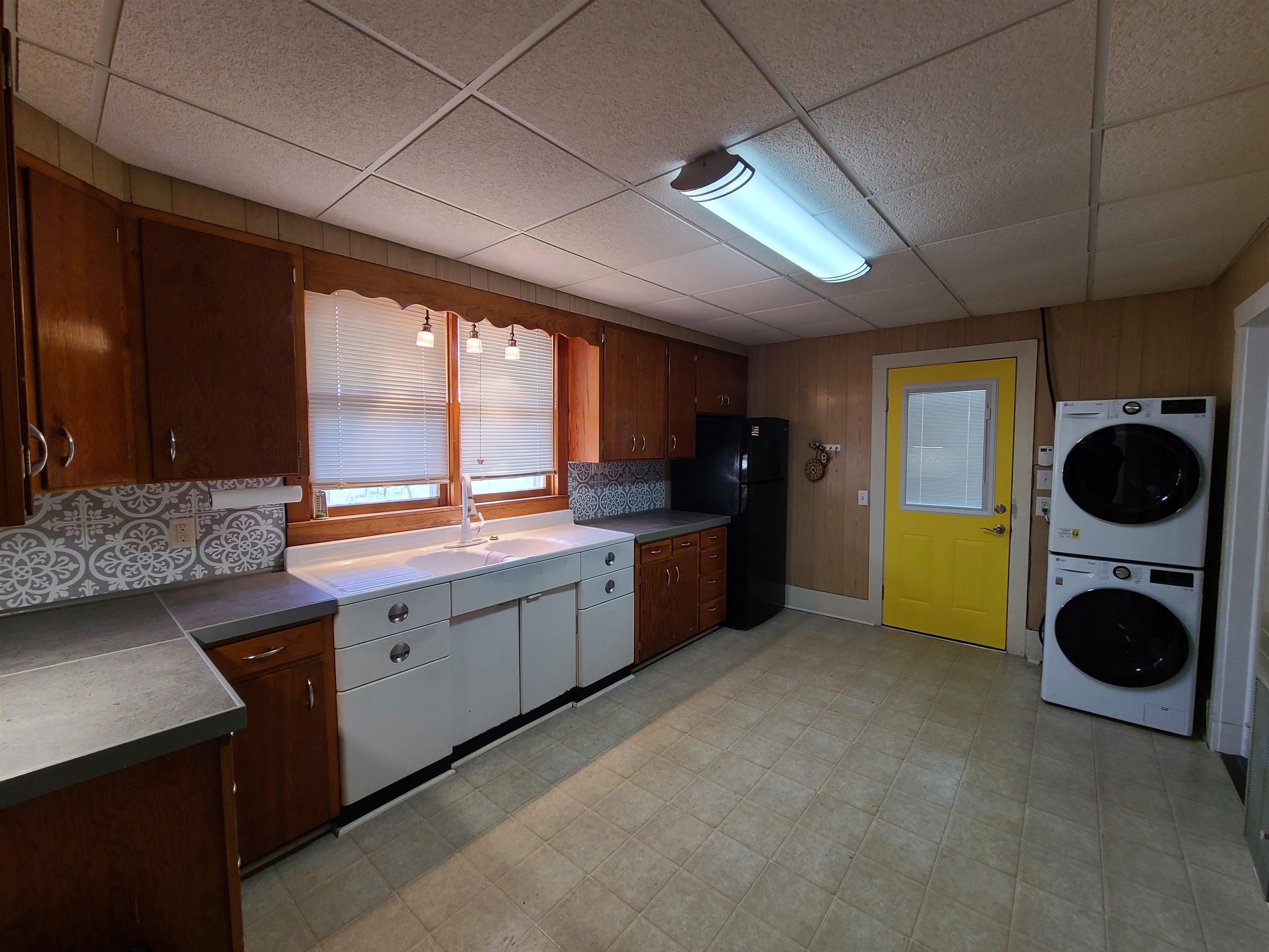 109 N Walton St, Marquette, Kansas image 6