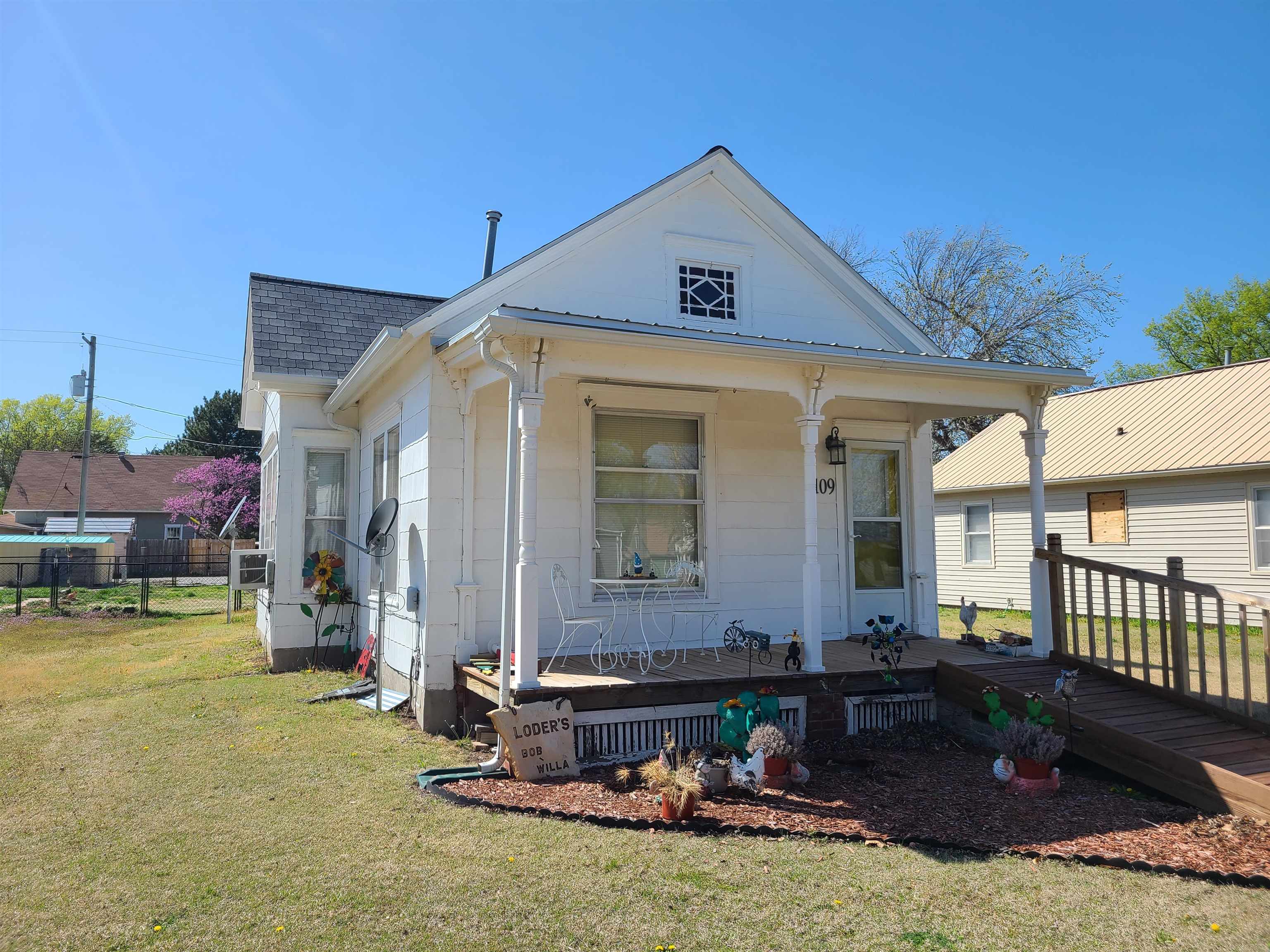 109 N Walton St, Marquette, Kansas image 16