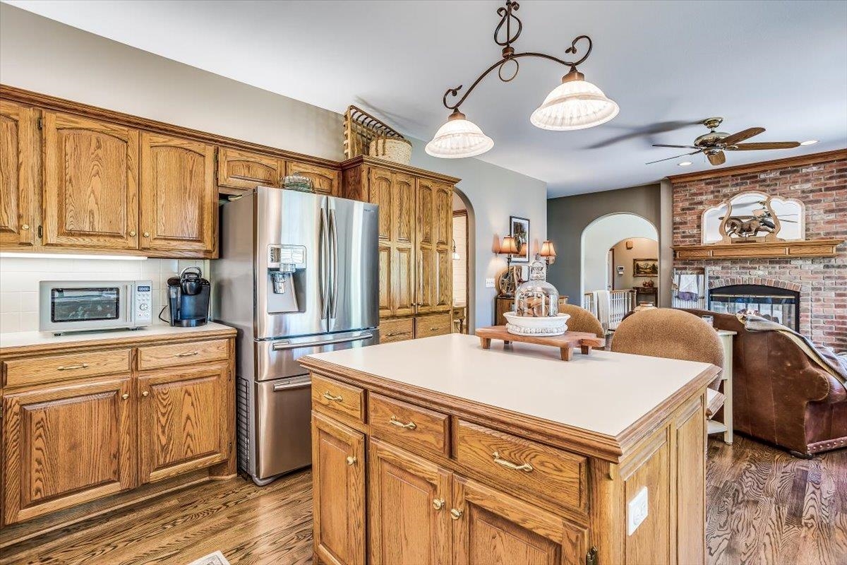 Derby, Kansas 67037, United States, 4 Bedrooms Bedrooms, ,4 BathroomsBathrooms,Residential,Pending,59174