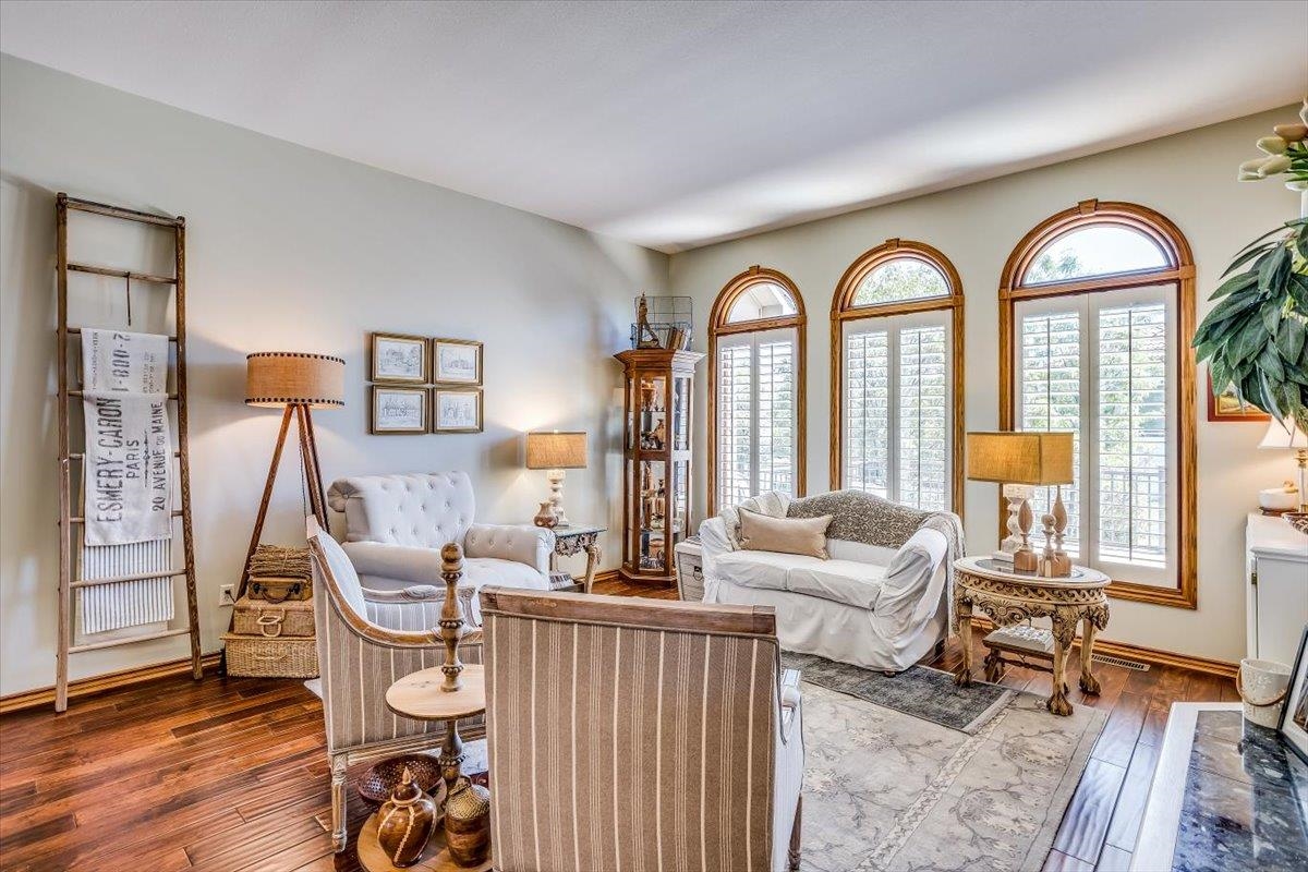 Derby, Kansas 67037, United States, 4 Bedrooms Bedrooms, ,4 BathroomsBathrooms,Residential,Pending,59174