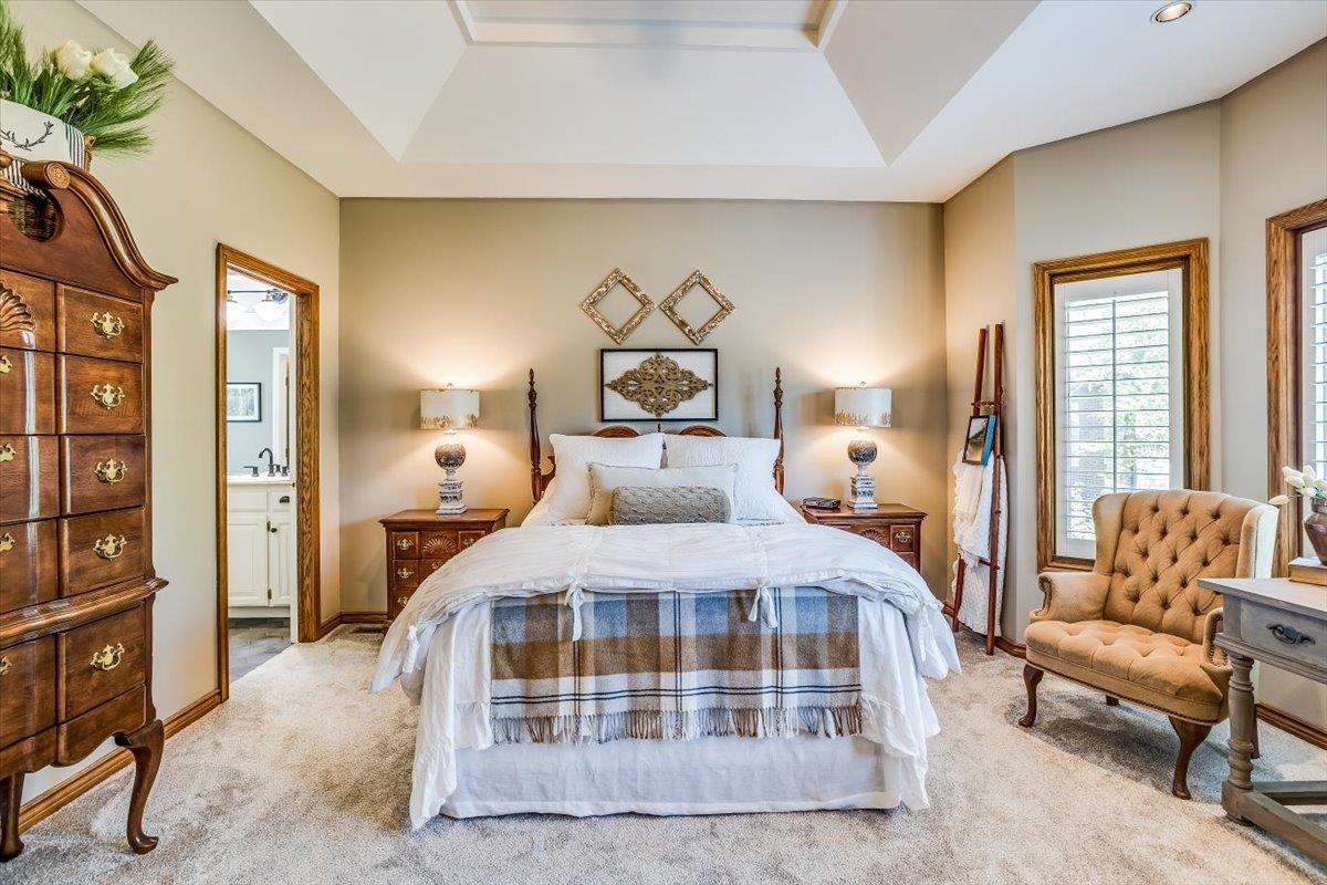 Derby, Kansas 67037, United States, 4 Bedrooms Bedrooms, ,4 BathroomsBathrooms,Residential,Pending,59174