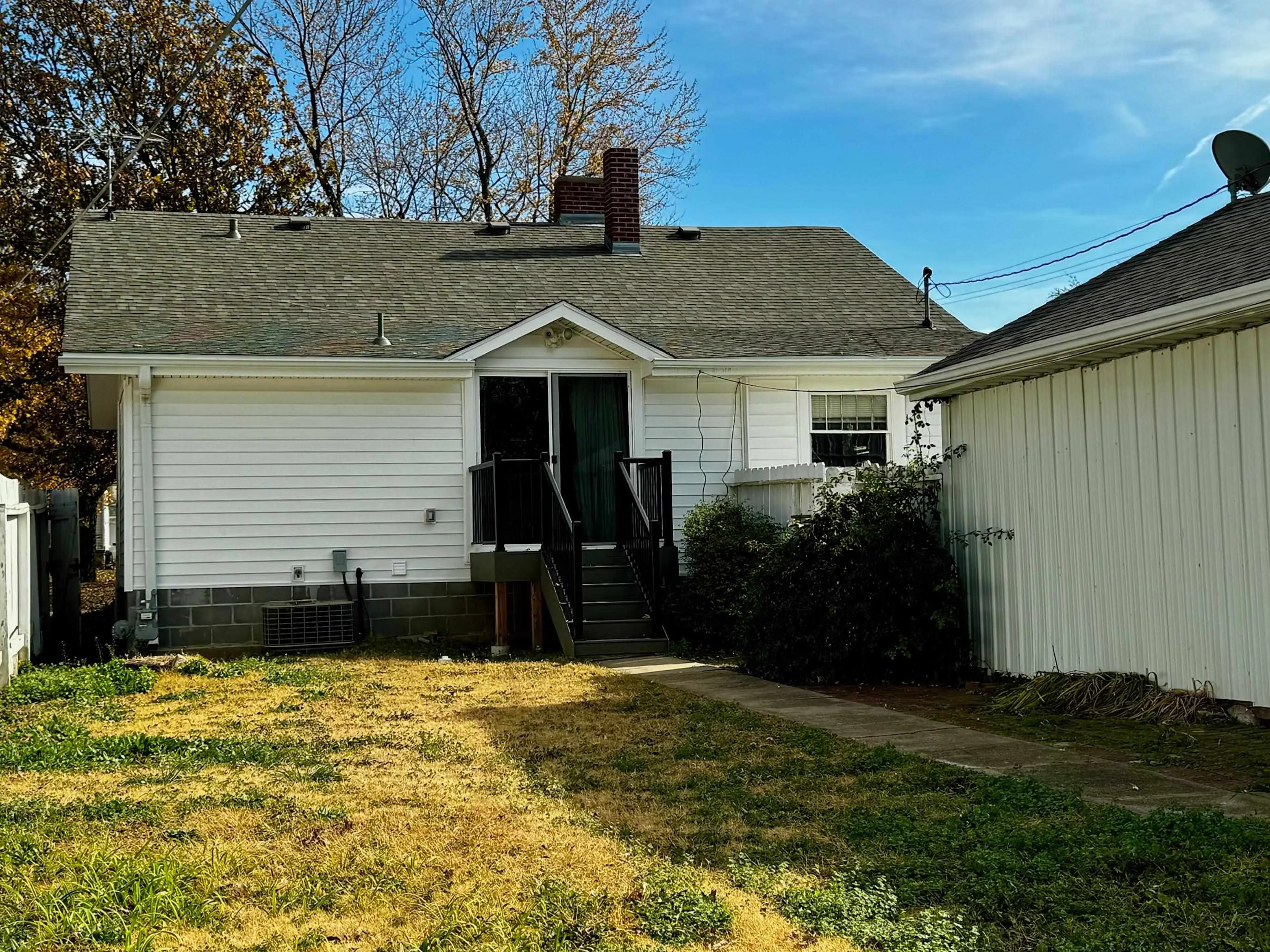 Wellington, Kansas 67152, United States, 3 Bedrooms Bedrooms, ,2 BathroomsBathrooms,Residential,Active,246640