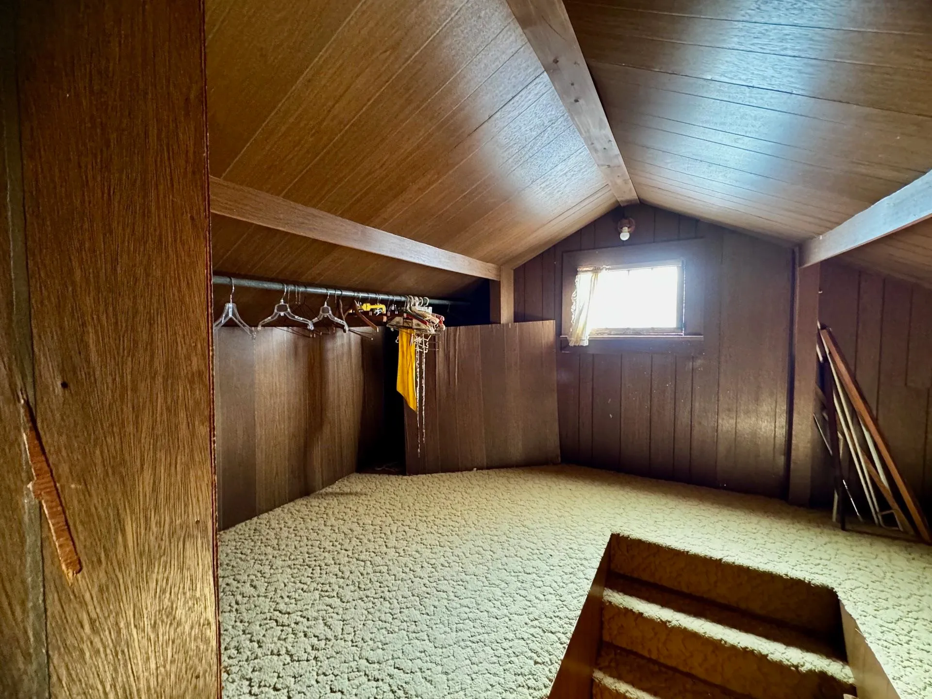 Wellington, Kansas 67152, United States, 3 Bedrooms Bedrooms, ,2 BathroomsBathrooms,Residential,Active,246640