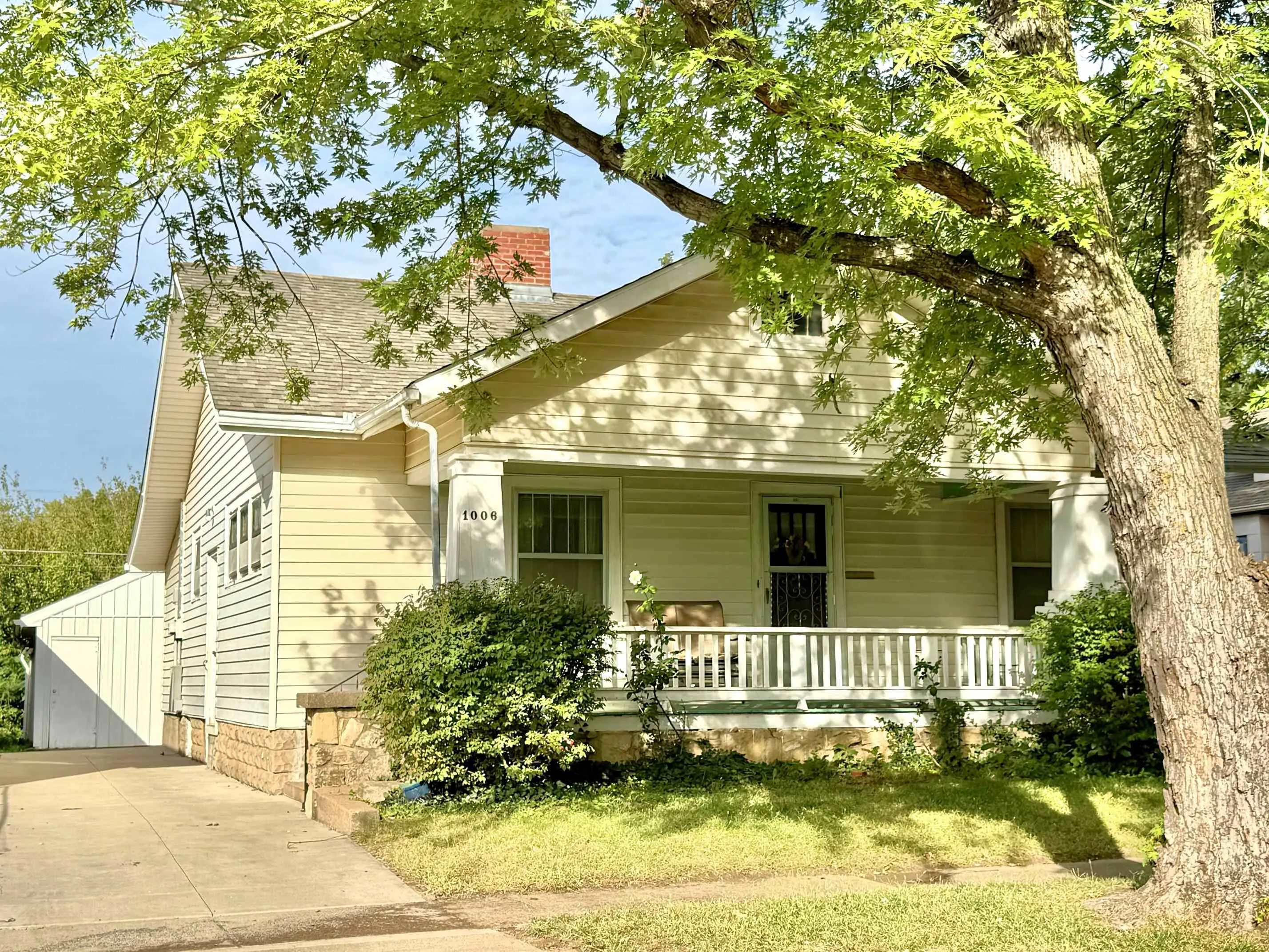 Wellington, Kansas 67152, United States, 3 Bedrooms Bedrooms, ,2 BathroomsBathrooms,Residential,Active,246640