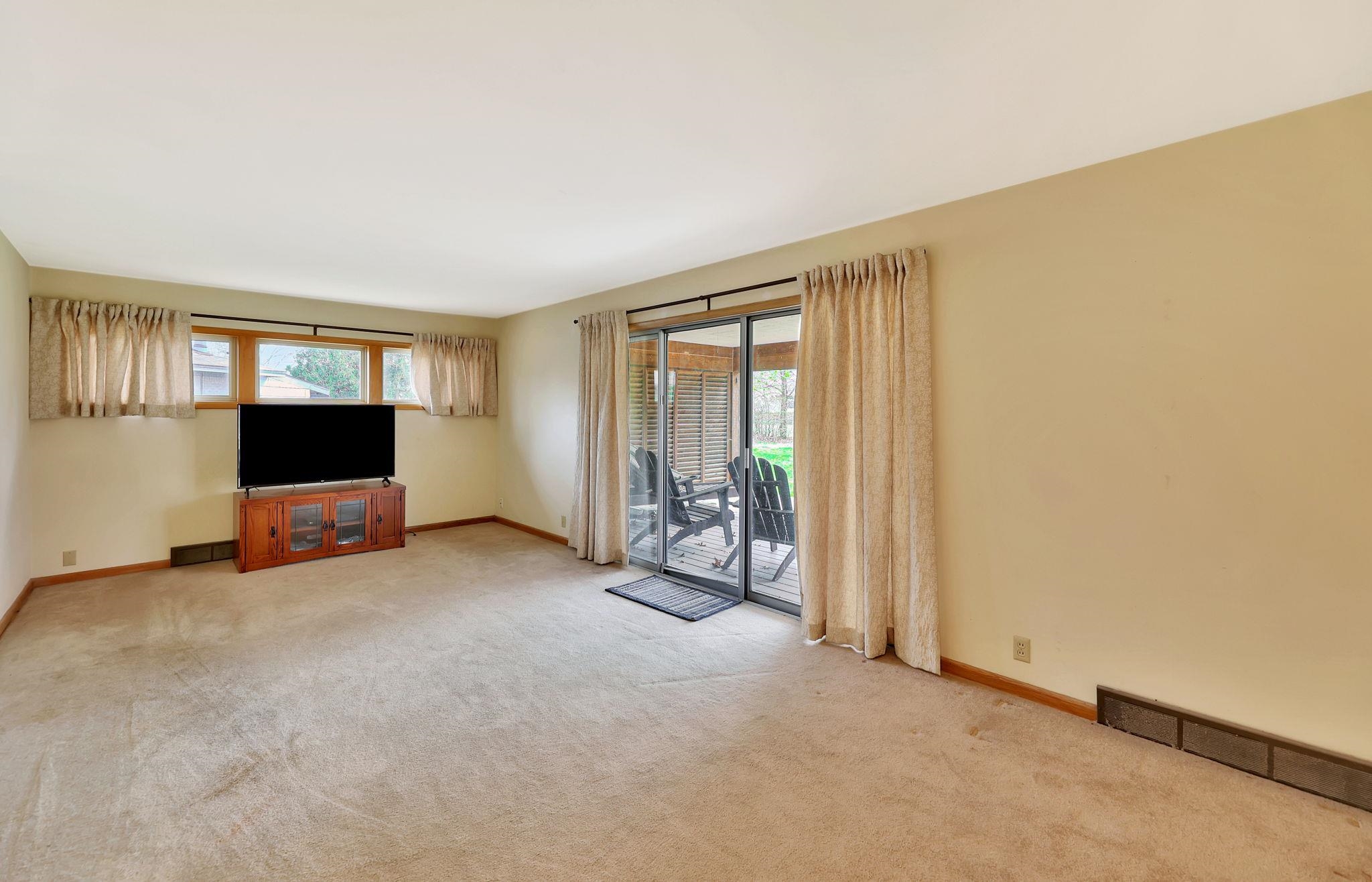 9935 W Binter St, Wichita, Kansas image 3