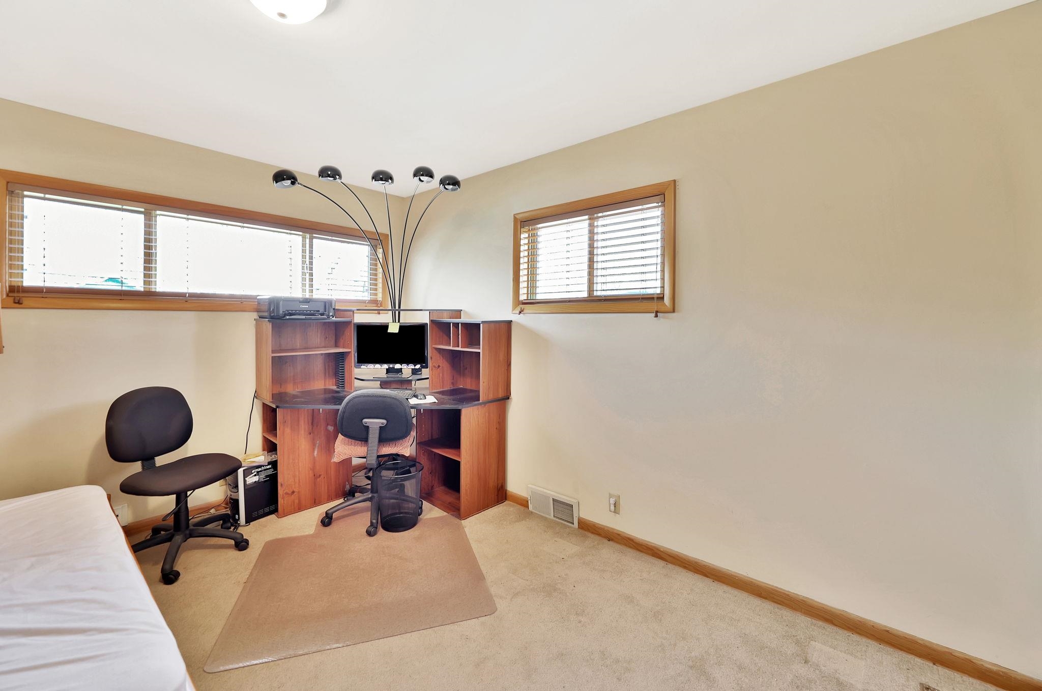 9935 W Binter St, Wichita, Kansas image 16