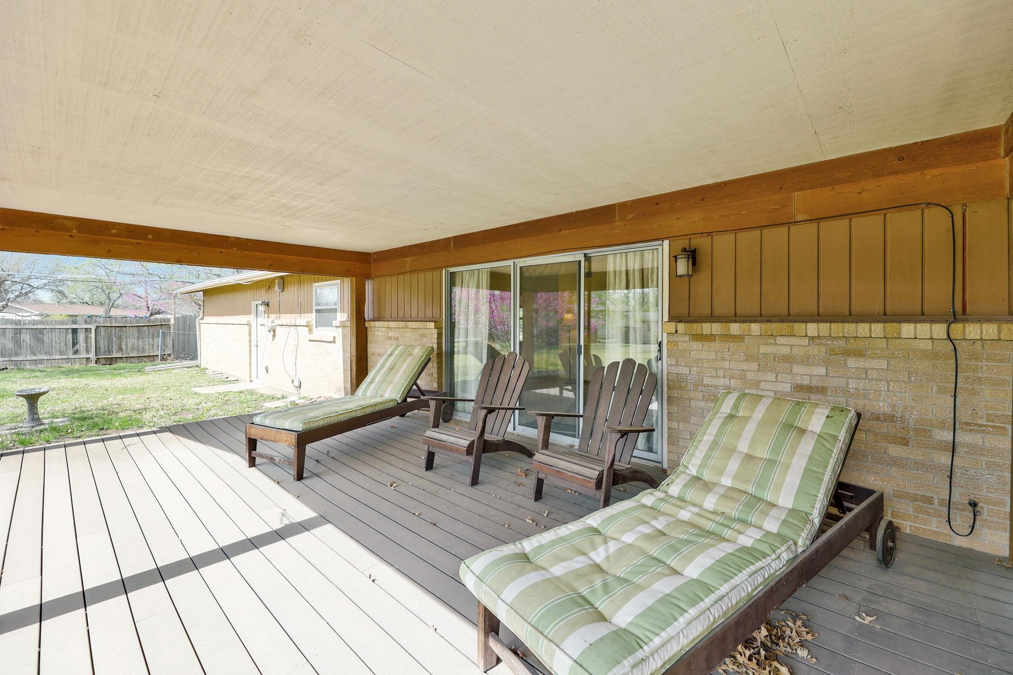 9935 W Binter St, Wichita, Kansas image 21