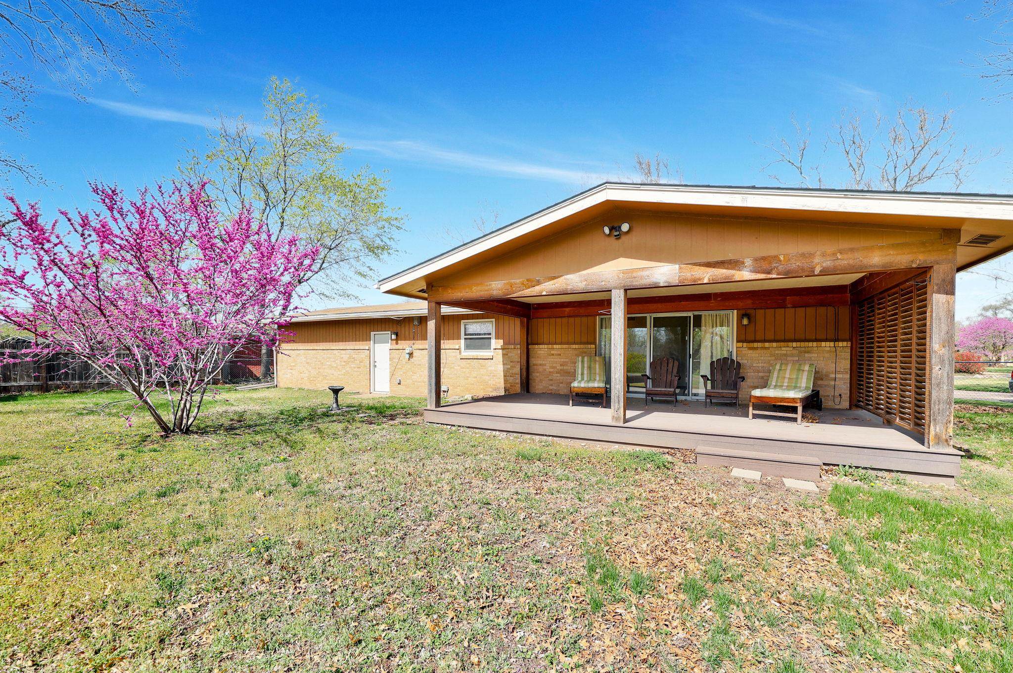 9935 W Binter St, Wichita, Kansas image 25