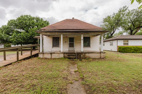 Homes For Sale - 314 S Jennings Ave<br/> Anthony, KS 67003