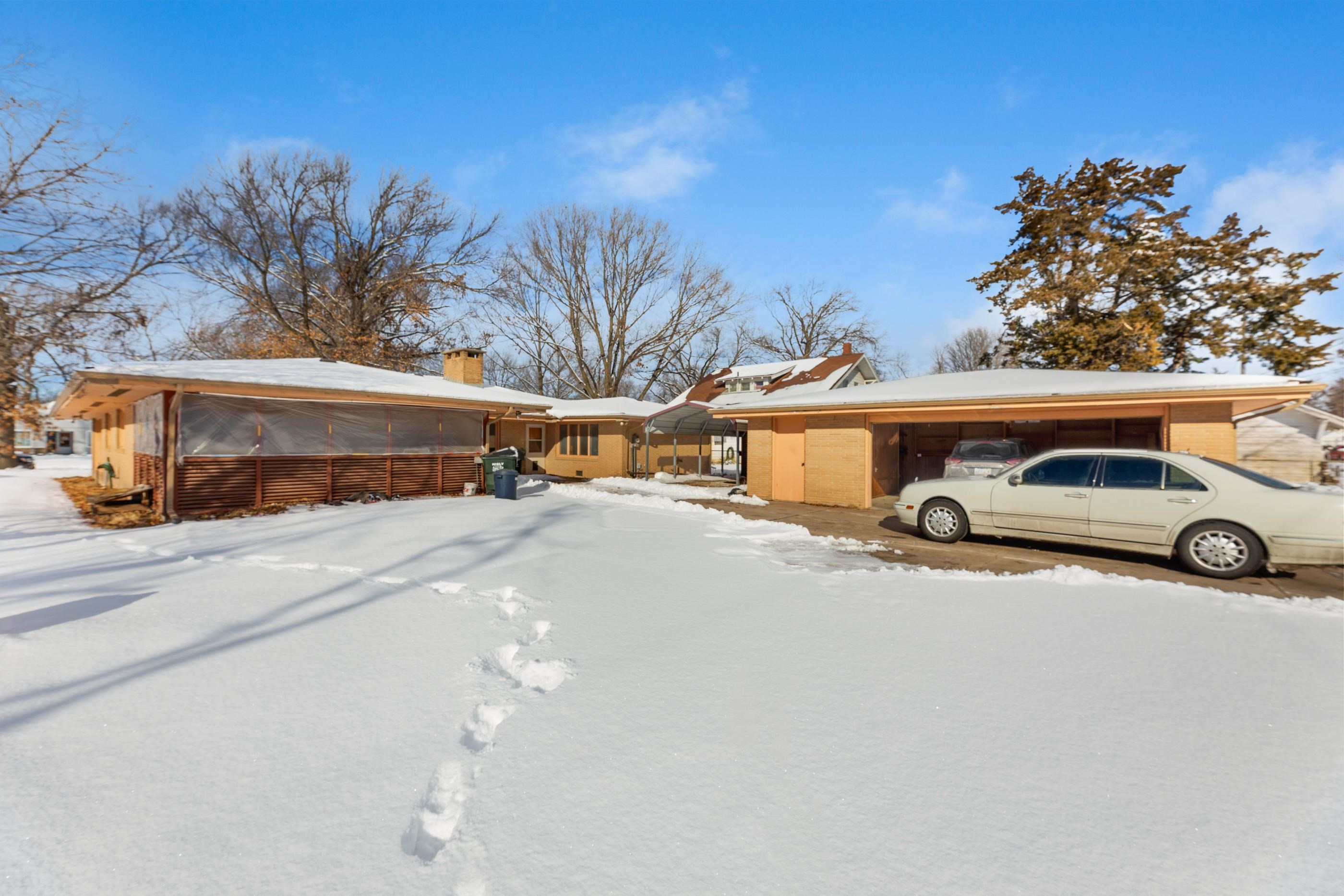 412 Harvey, Halstead, Kansas image 2