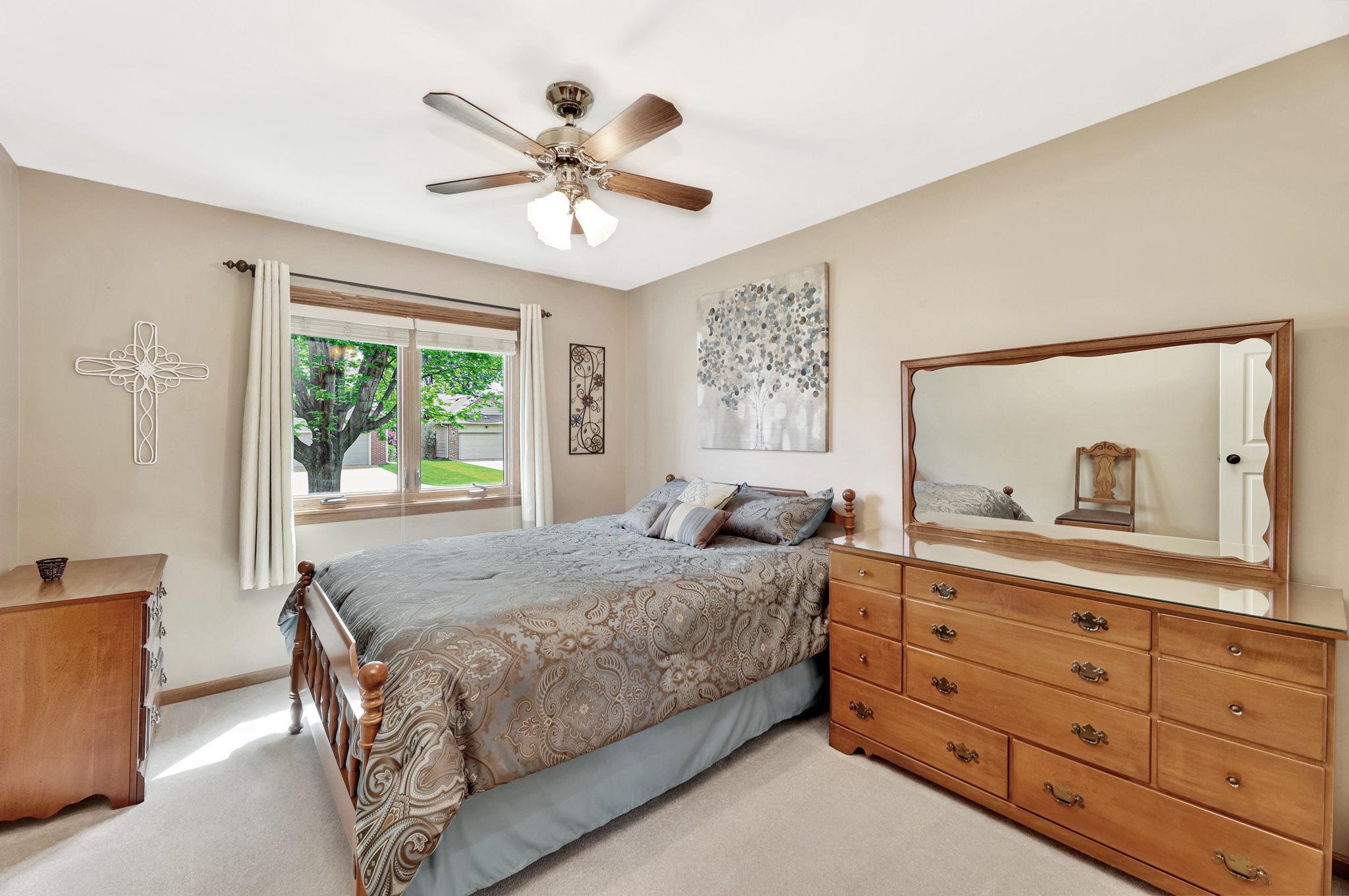 1880 N Lark Cir, Wichita, Kansas image 16