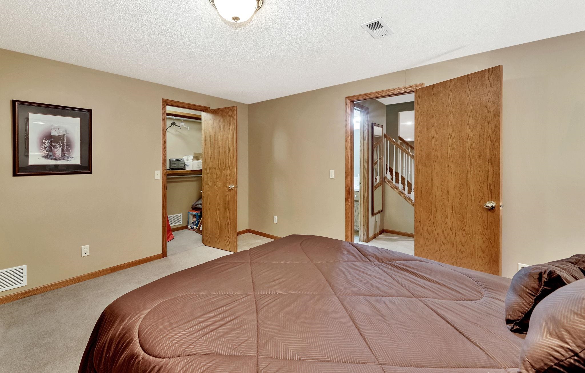 1880 N Lark Cir, Wichita, Kansas image 27