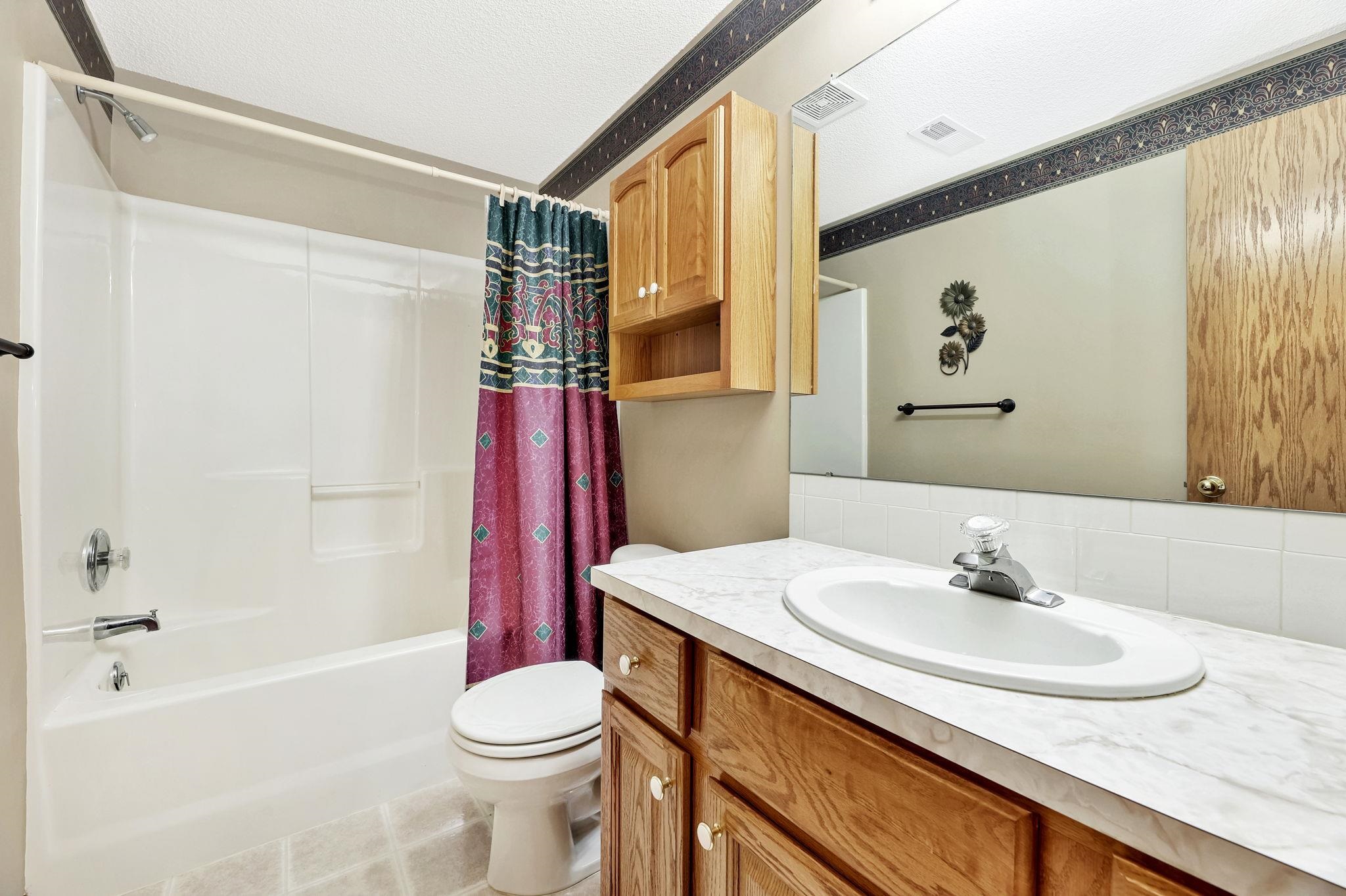 1880 N Lark Cir, Wichita, Kansas image 28