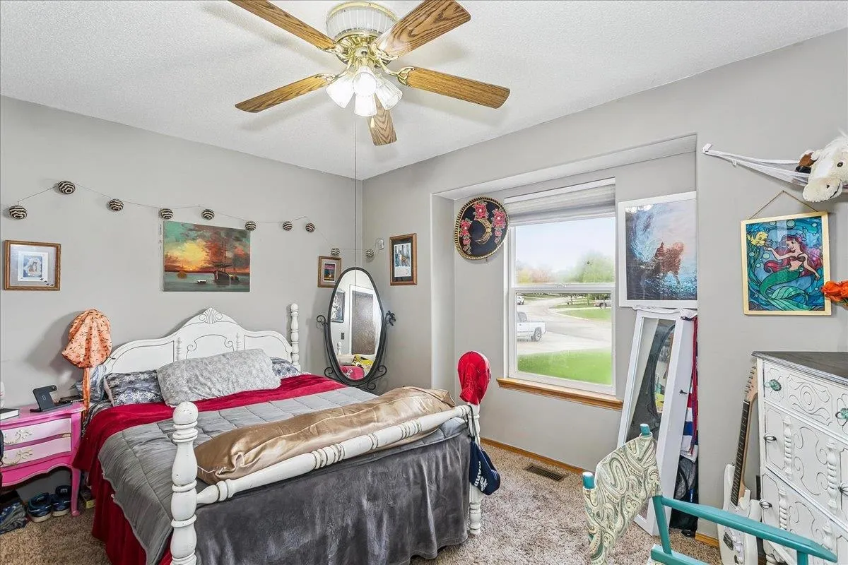 Andover, Kansas 67002, United States, 4 Bedrooms Bedrooms, ,3 BathroomsBathrooms,Residential,Active,239014