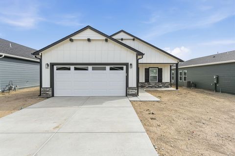 Homes For Sale - 3571 E Hollandale St<br/> Sedgwick County, Derby, KS 67037