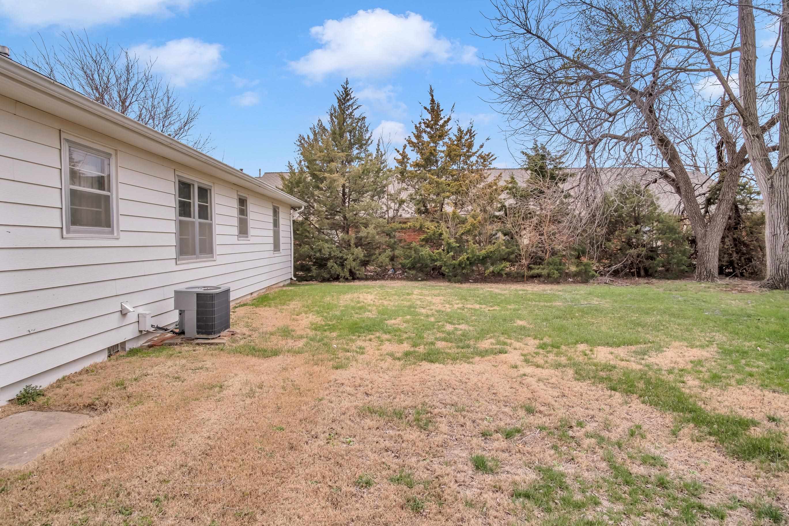 409 N Ash St, Hillsboro, Kansas image 21