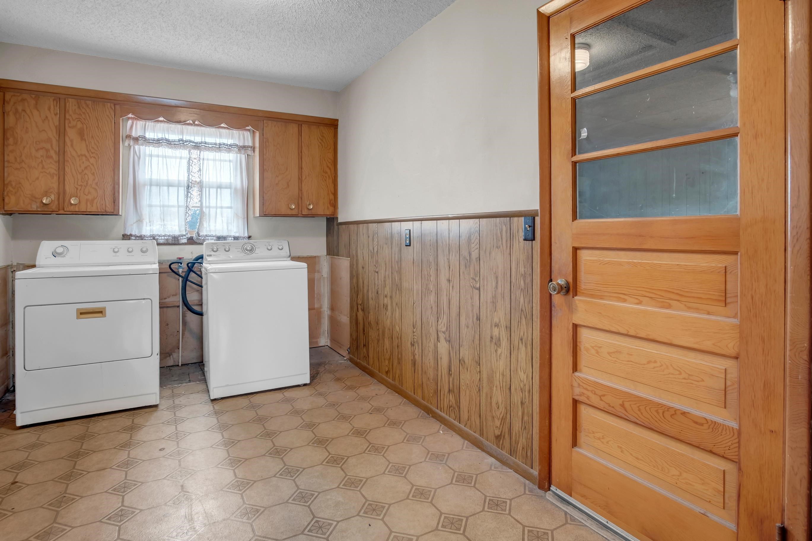 409 N Ash St, Hillsboro, Kansas image 18