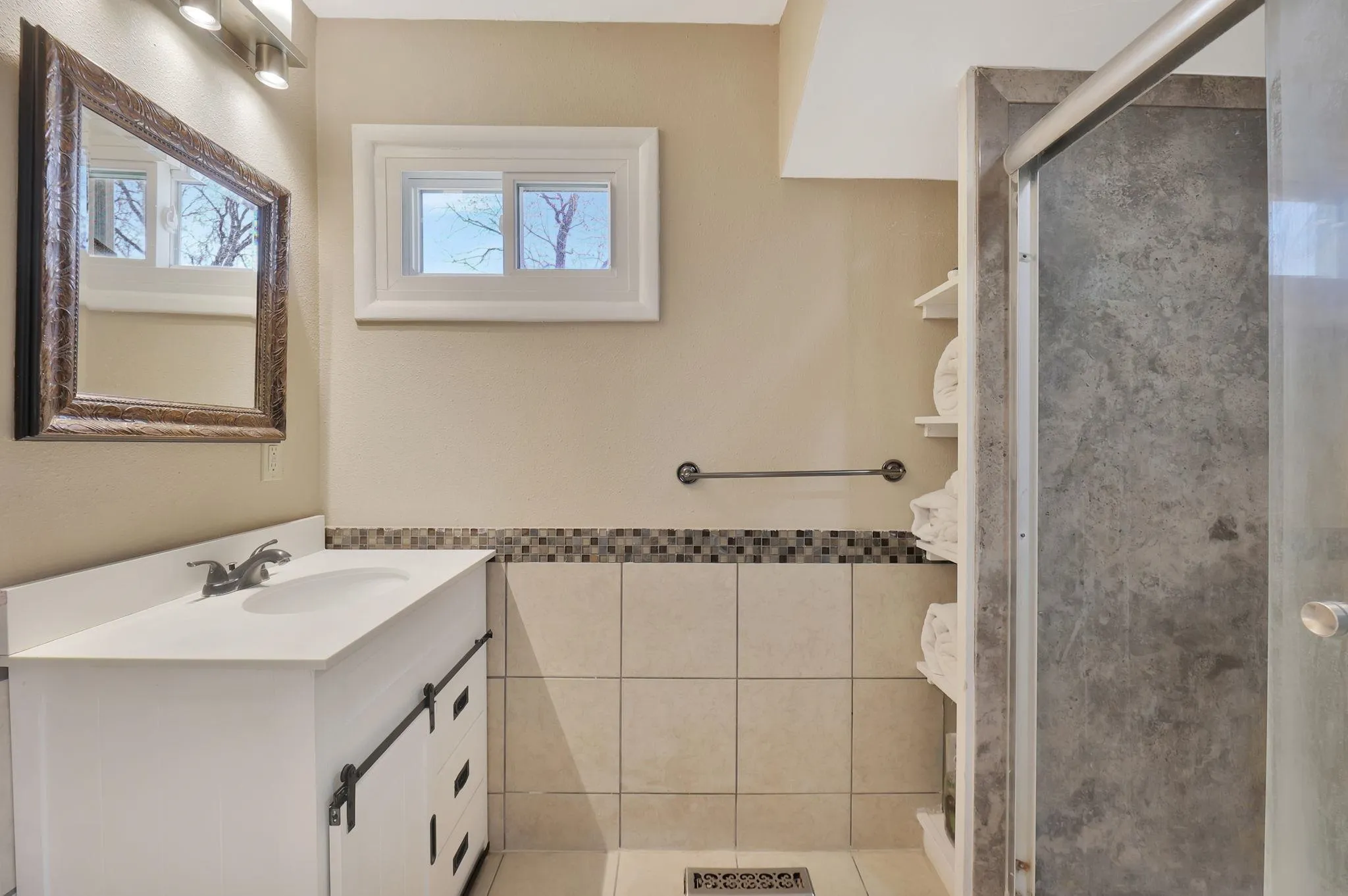 Wichita, Kansas 67209, United States, 3 Bedrooms Bedrooms, ,3 BathroomsBathrooms,Residential,Active,97504