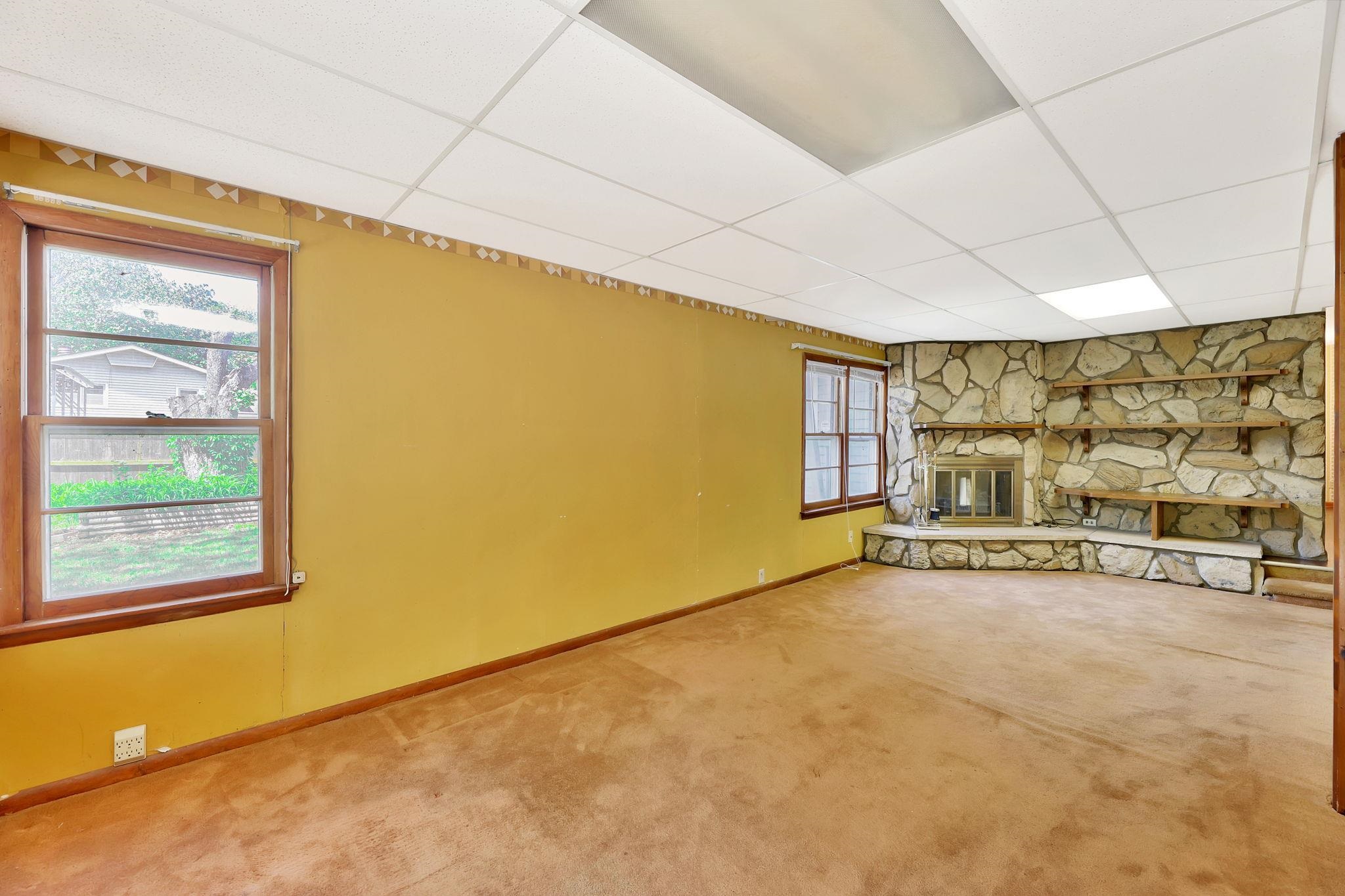 5848 N Palm Ln, Wichita, Kansas image 11