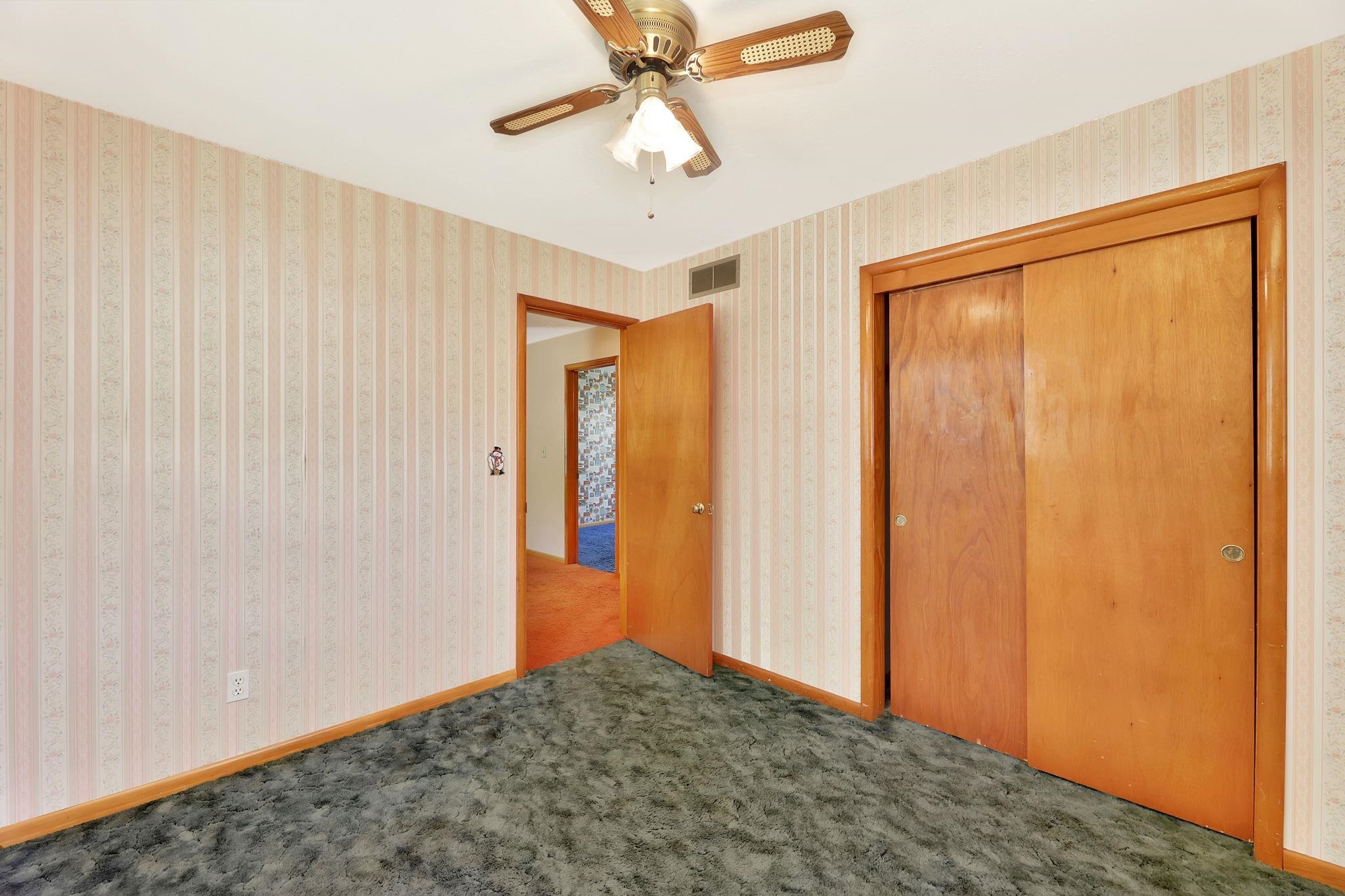 5848 N Palm Ln, Wichita, Kansas image 16